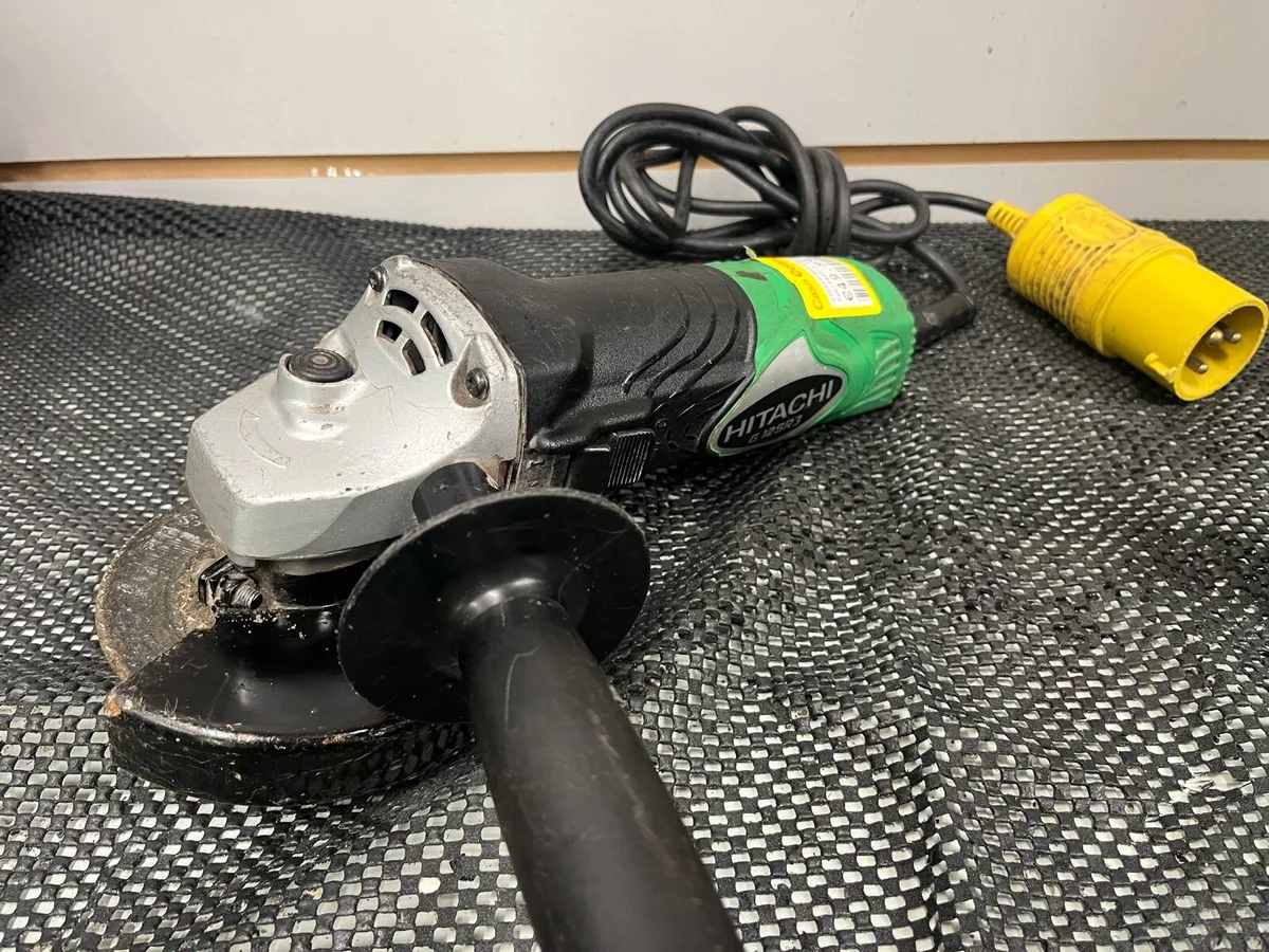 Hitachi 110v Grinder - Image 1