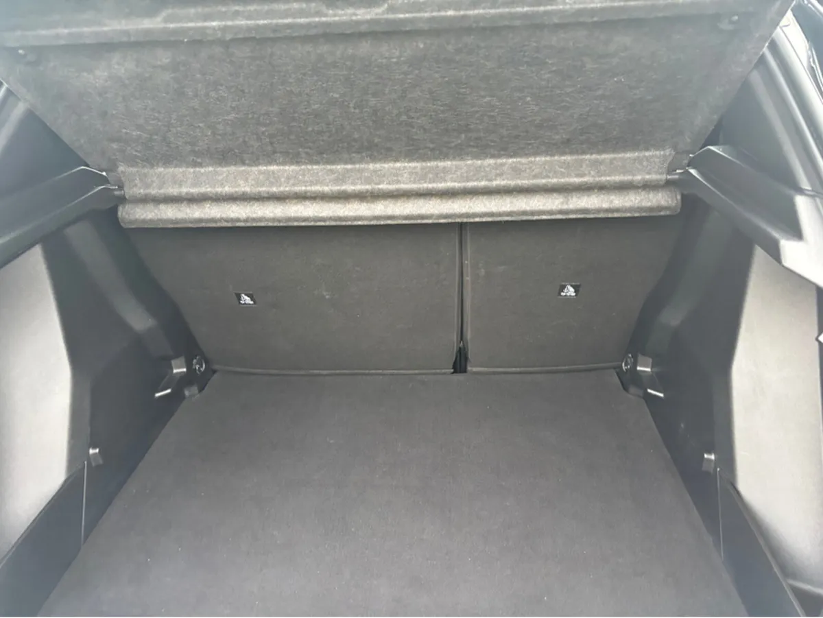 Peugeot 2008 ACTIVE 1.5 BLUE HDI 100 6 6.2 4DR - Image 2