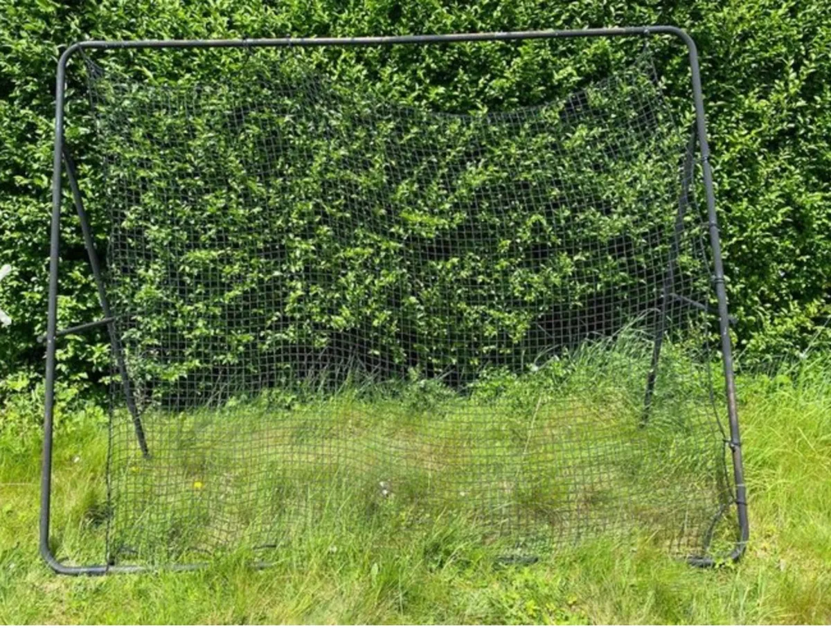 Precision Training Pro Jumbo Rebounder 9ft x 7ft - Image 1