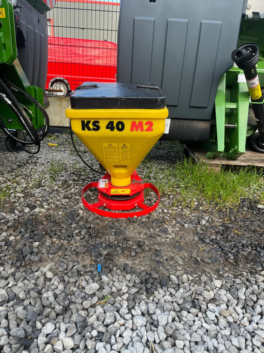 Farm machinery - Image 1