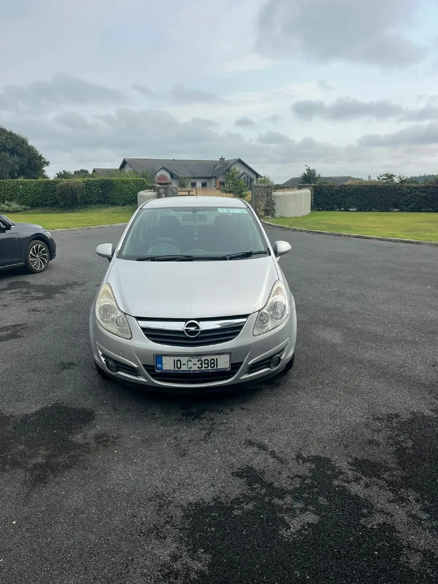 Opel Corsa 2010 - Image 1