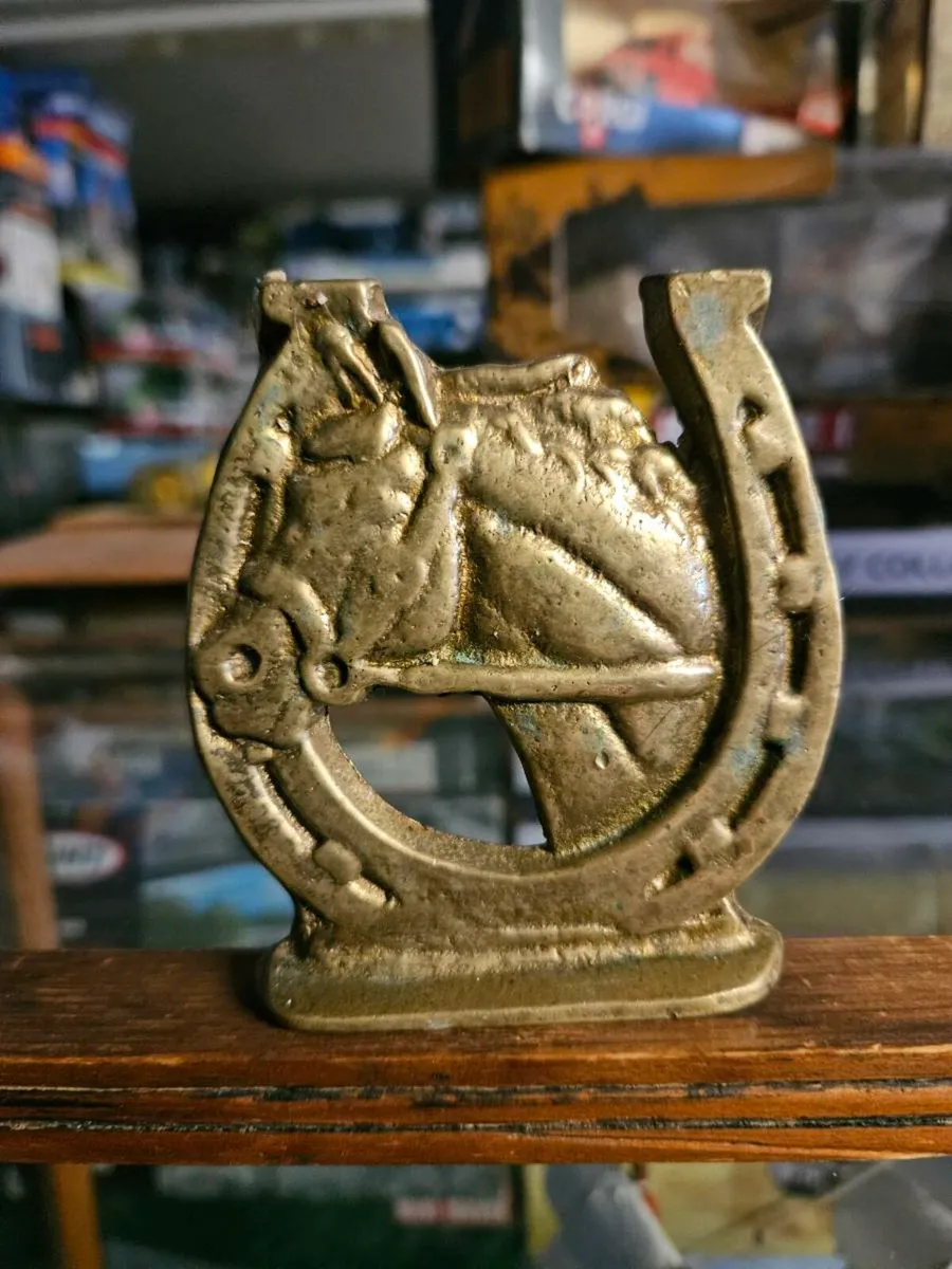 Vintage Brass Horse Shoe - Image 1