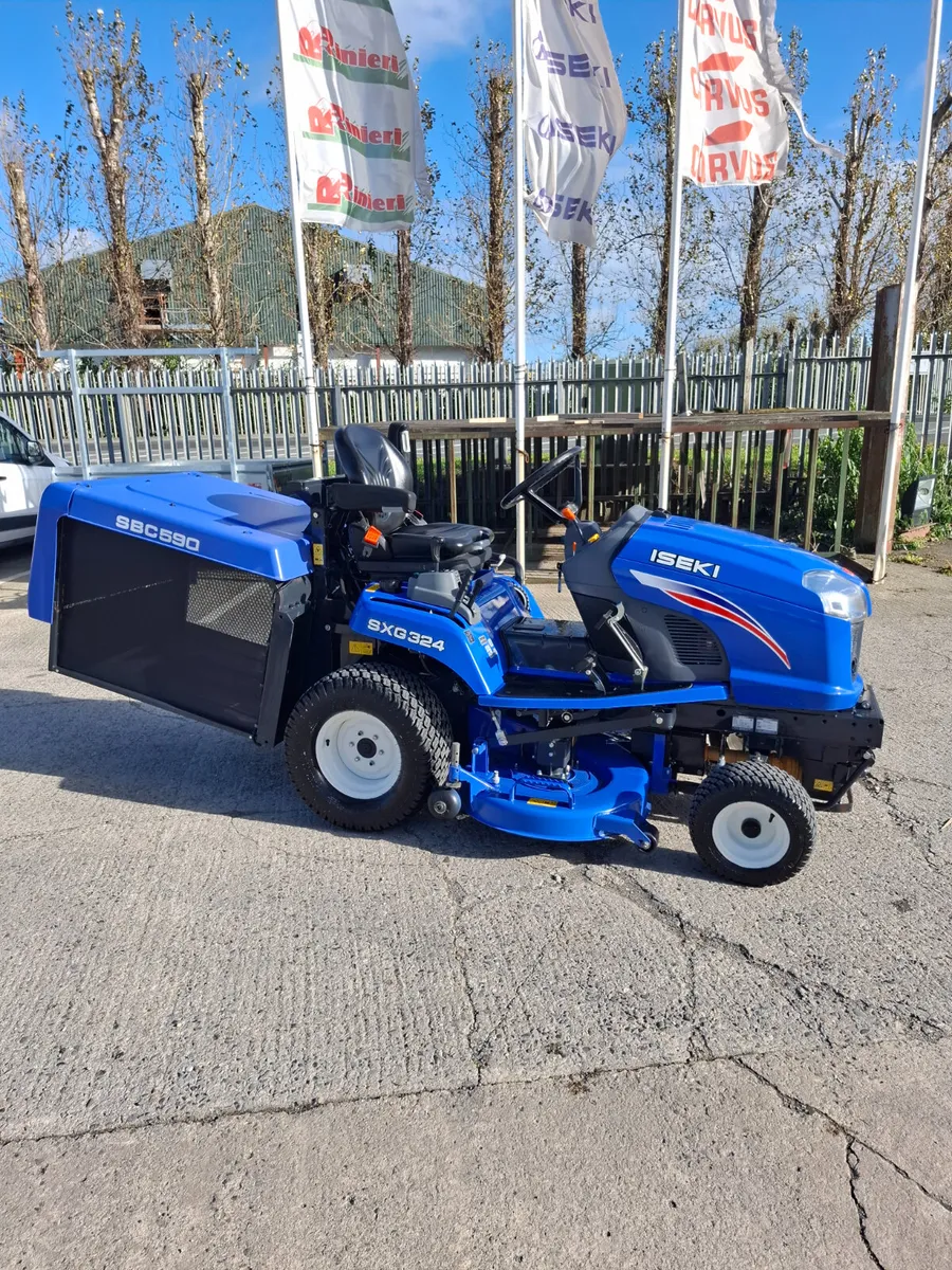 Iseki SXG324 Used Diesel Mower - Image 4