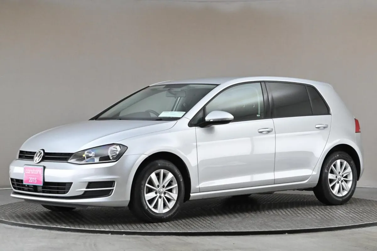 Volkswagen Golf 1.2 TSI DSG MK7 Trendline  privac - Image 4