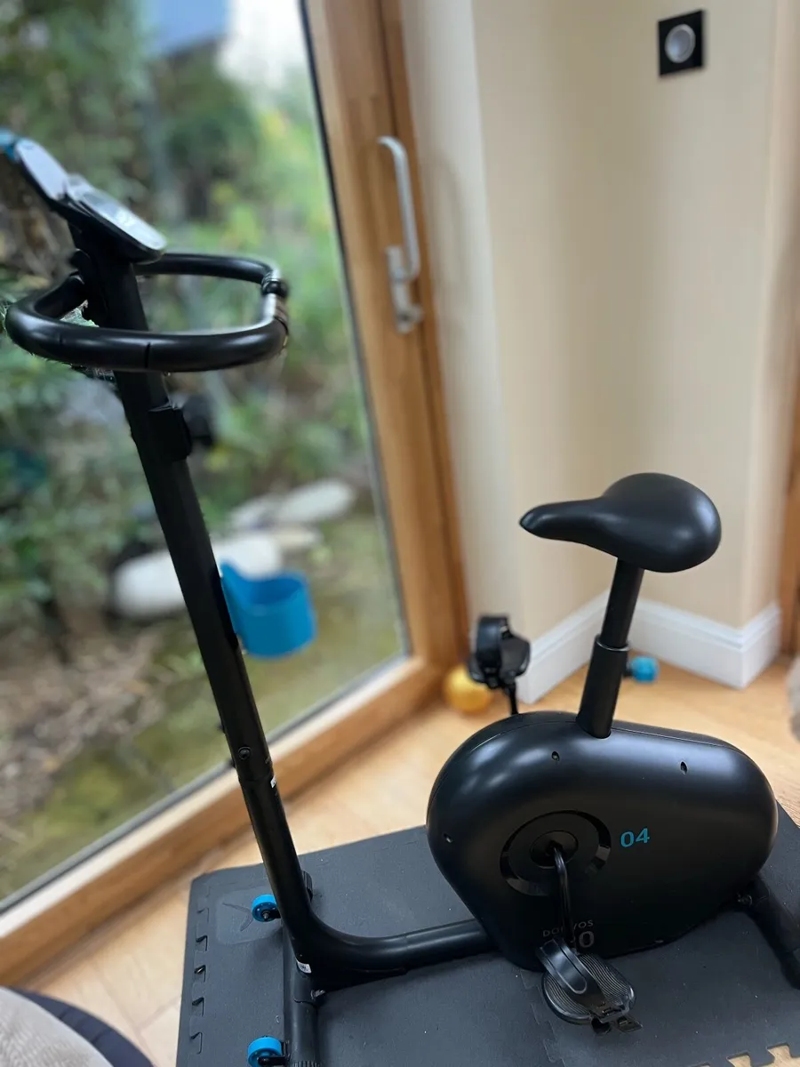 Exercise bike - Image 3