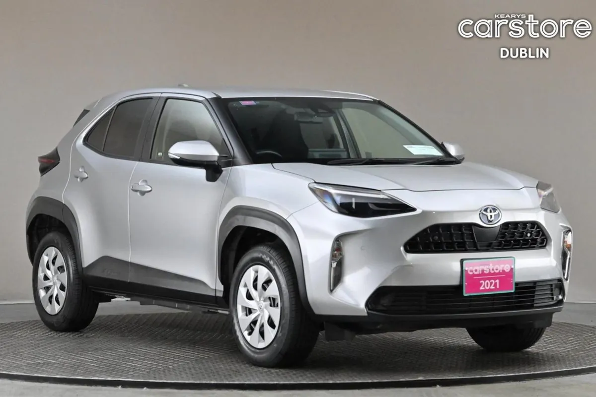 Toyota Yaris Cross 1.5 Hybrid  android Car Player - Image 1