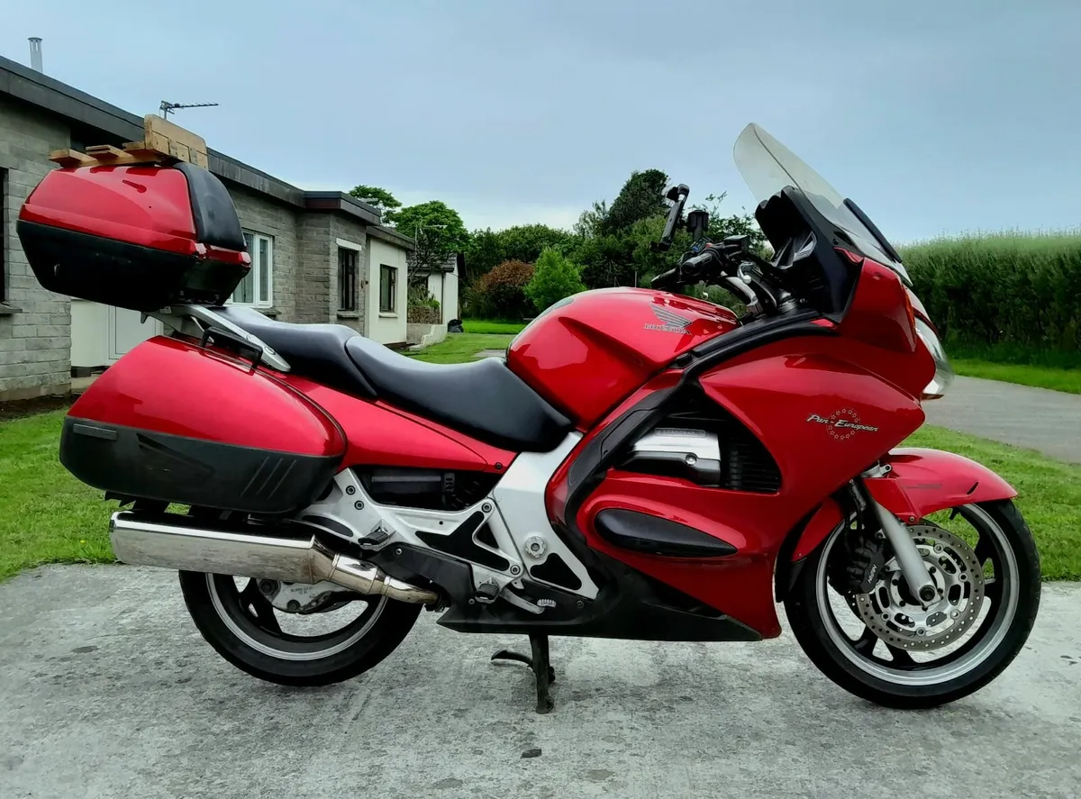 Honda st1300 pan euro 2004 swop for uk bike or car - Image 2