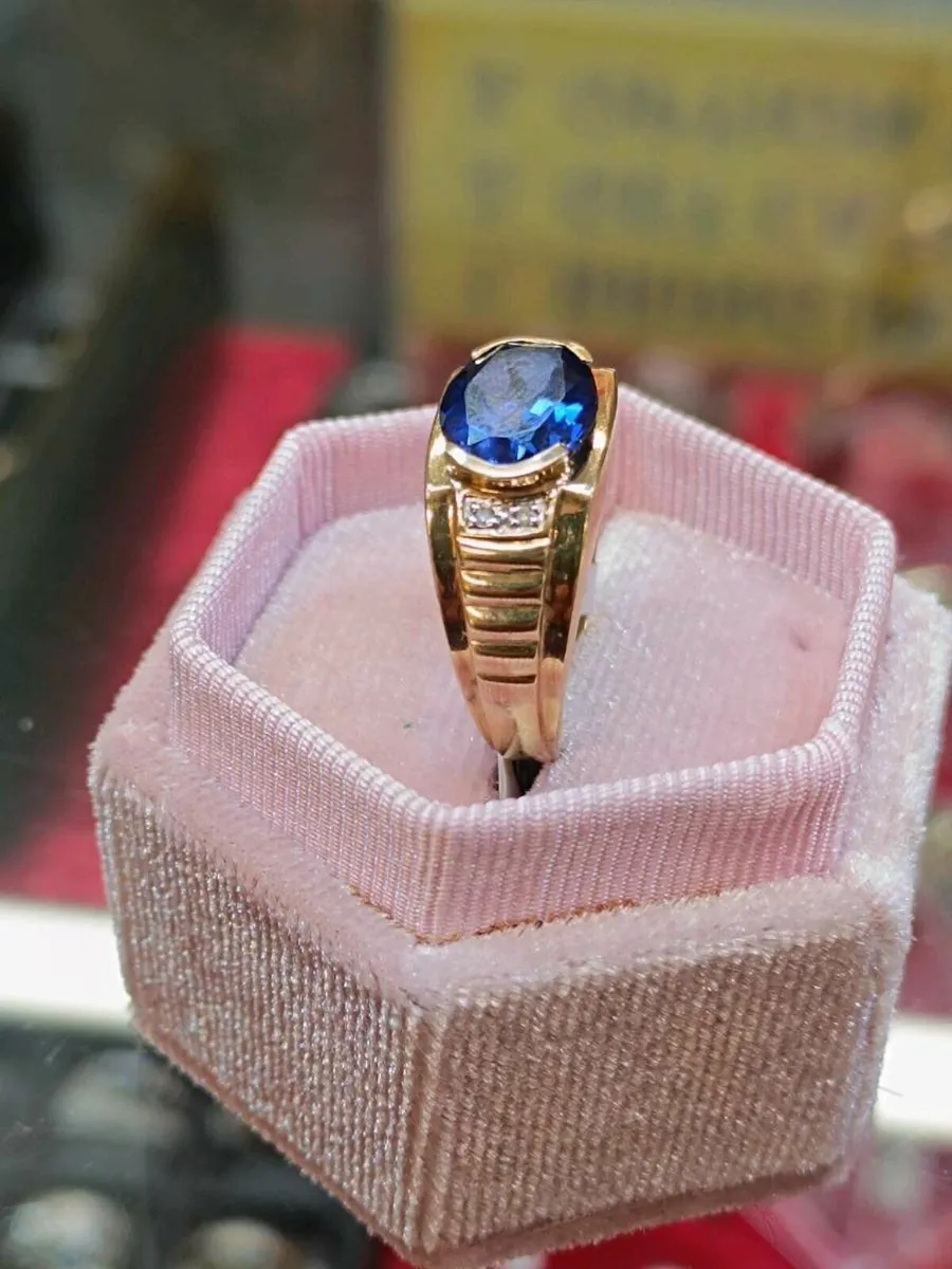 Vintage 9k Gold Ring , Blue Stone and Diamonds - Image 2