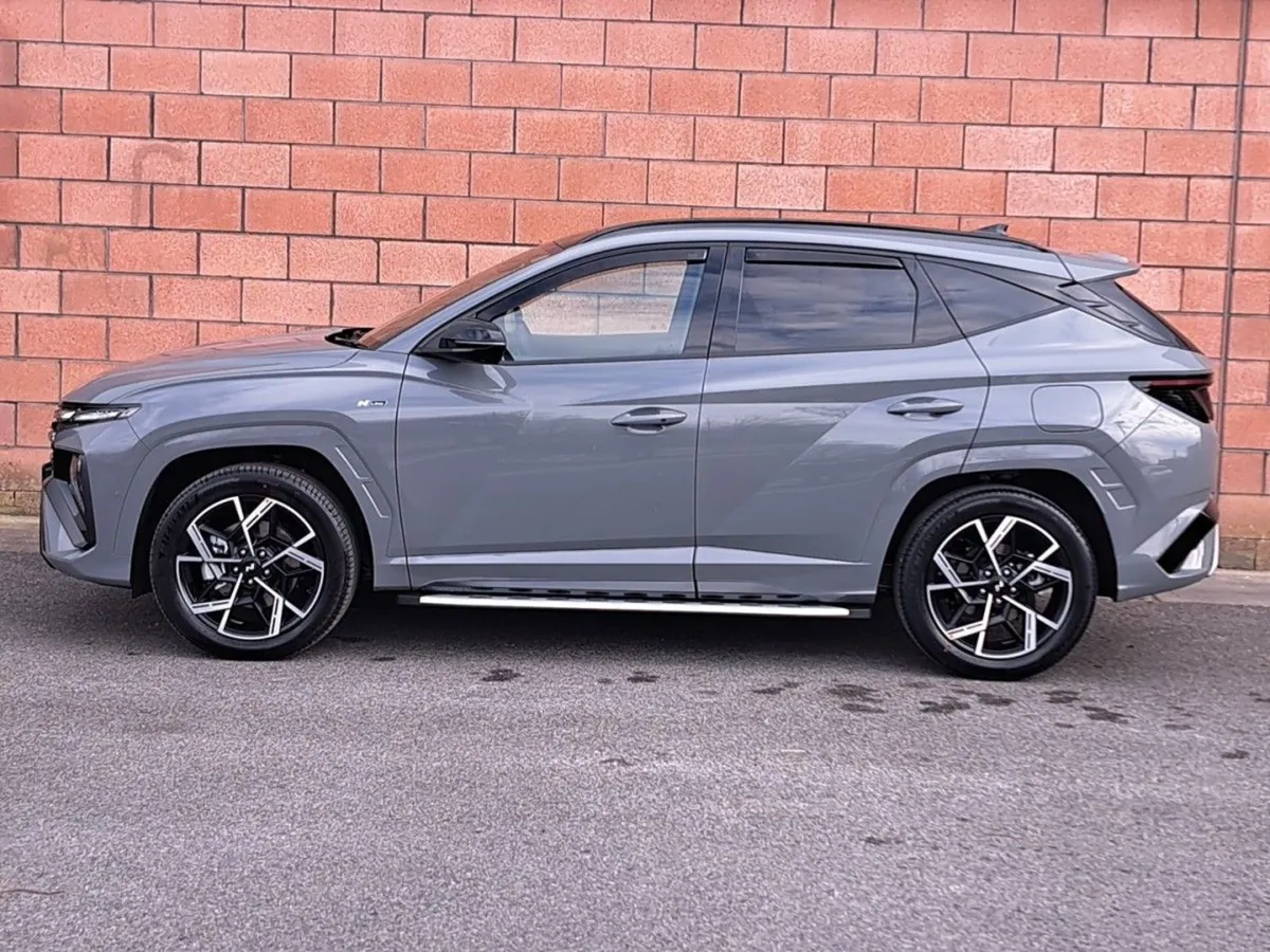 Hyundai Tucson Plug in Hybrid Platinum N-line Mod - Image 3