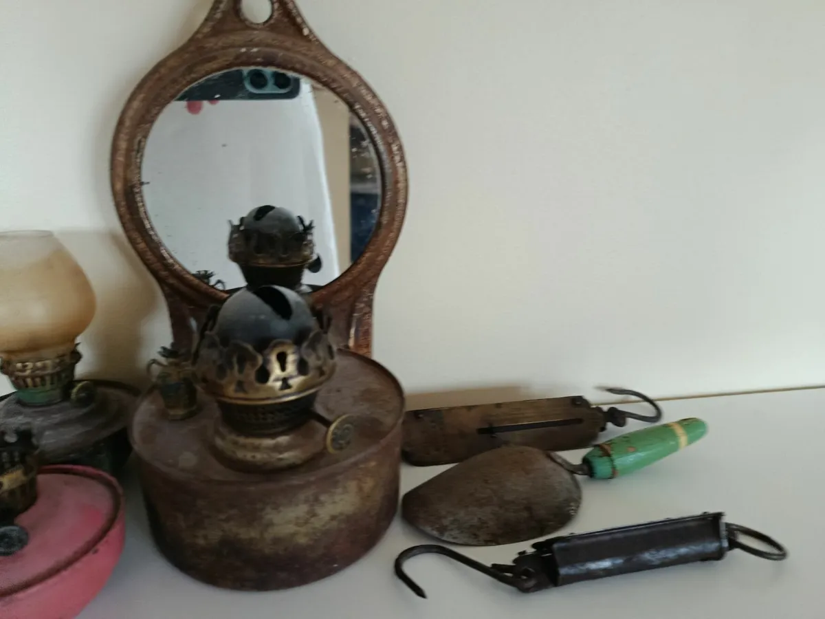 Collectibles, curios - Image 1