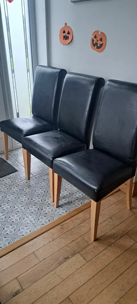 Kitchen chairs - Image 1