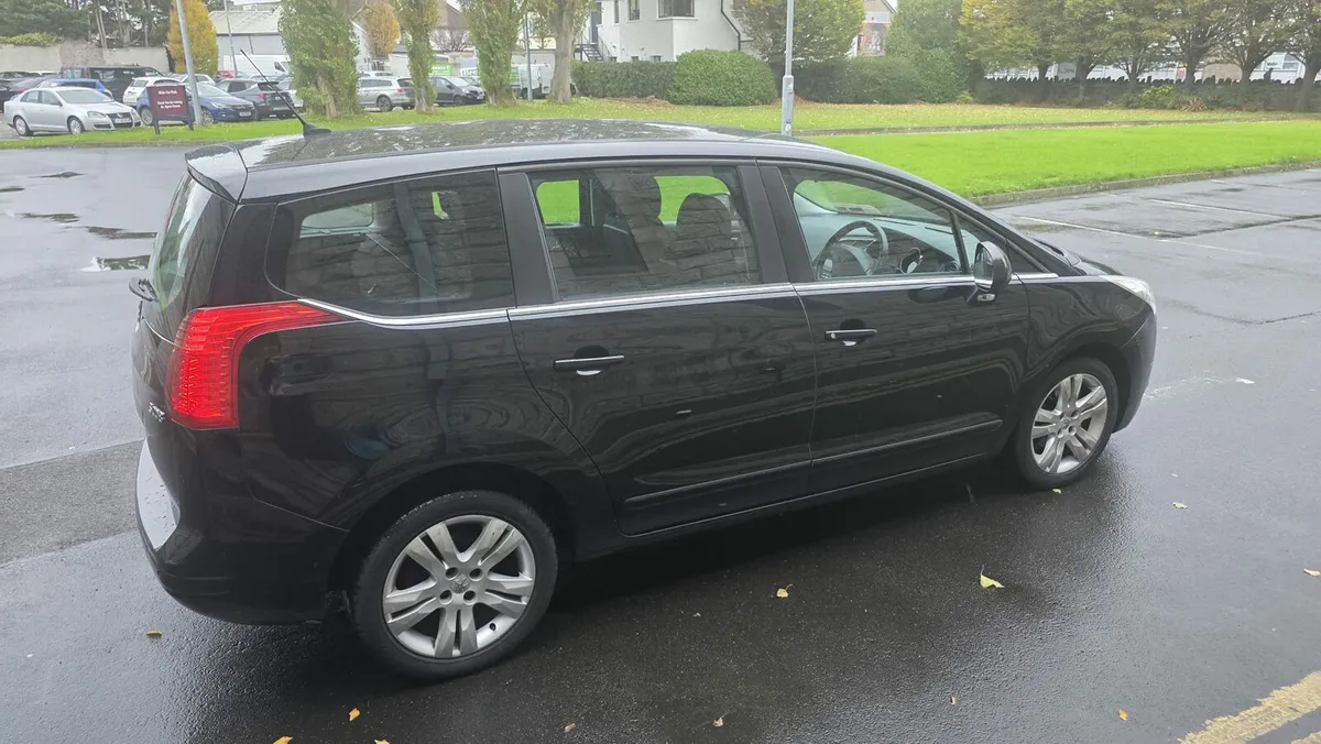 2013 Peugeot 5008 1.6 7 Seats - Image 3