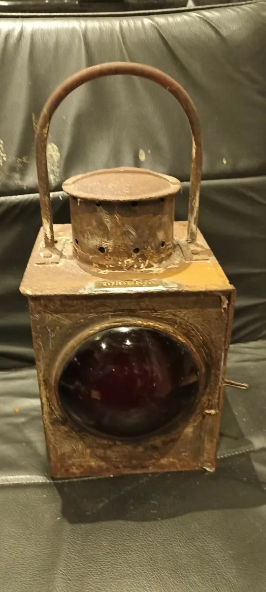 Old Railway Lamp - Image 3