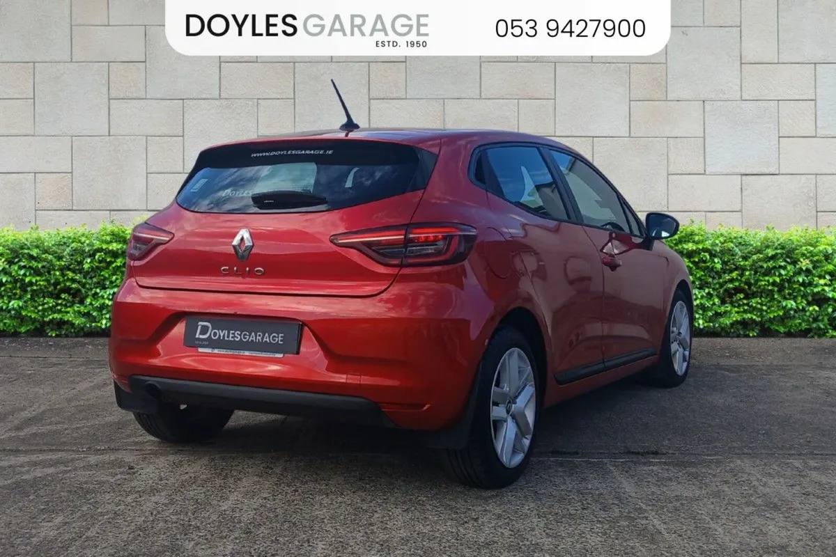 Renault Clio Dynamique 1.0 Petrol 90bhp - Image 4