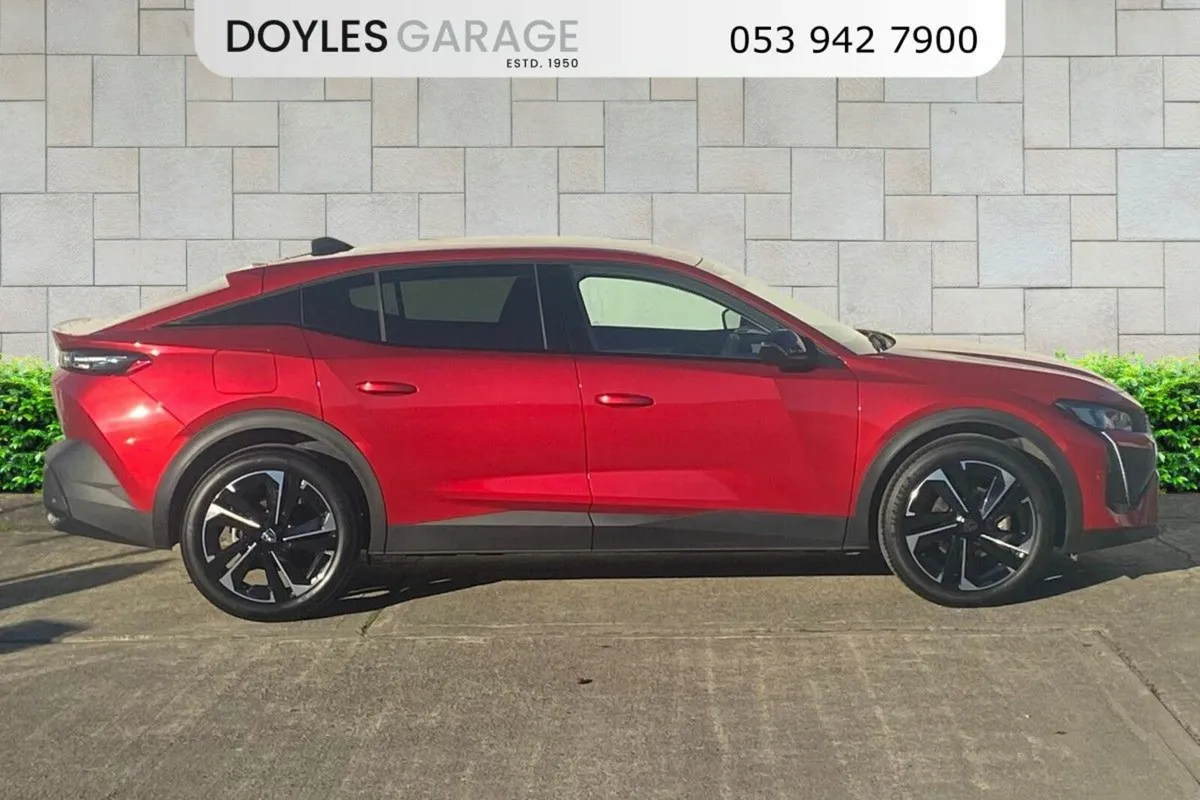 Peugeot 408 Allure 1.2 PureTech Petrol 130bhp Auto - Image 2