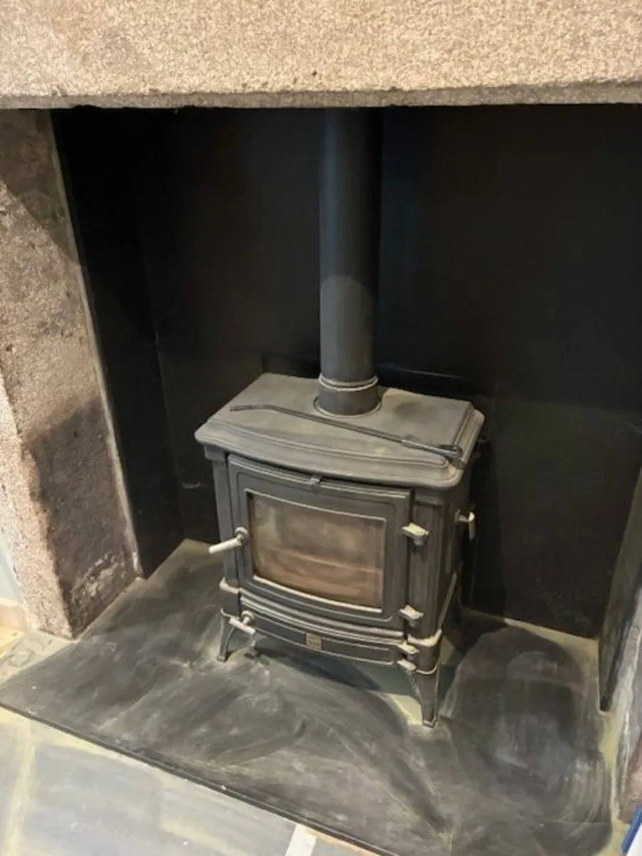 Coal/Wood Stove - Image 3