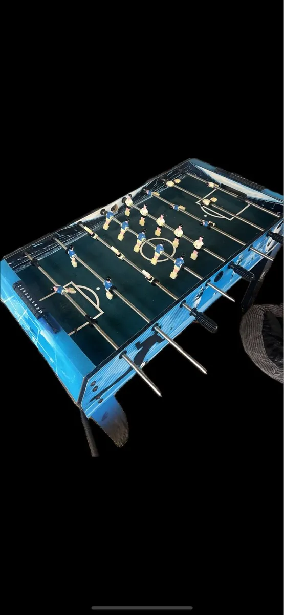 Football table - Image 1