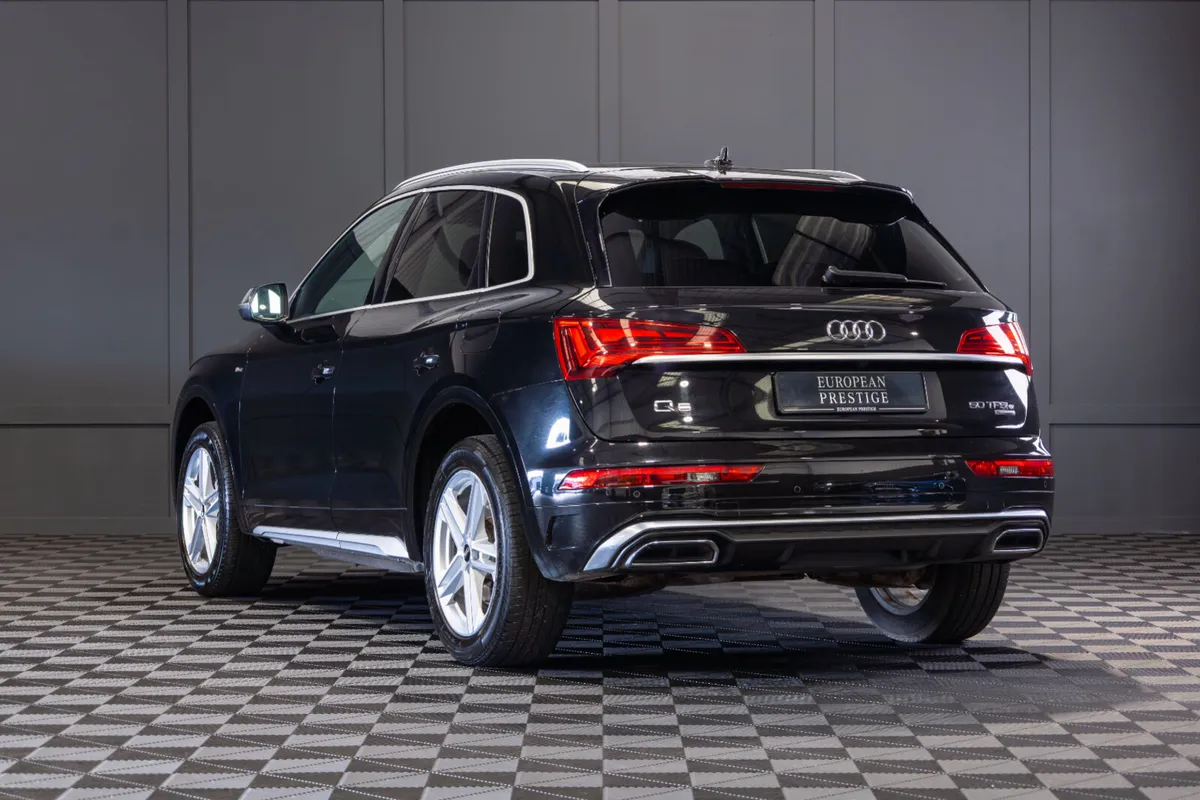 212 Audi Q5 50 TFSI-E S-Line Quattro - Image 4