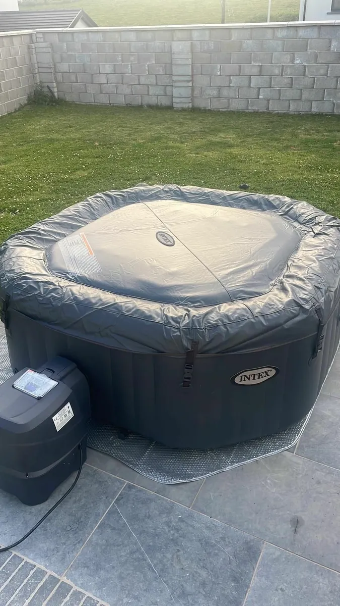 Intex Inflatable 4 Person Hot Tub - Image 1