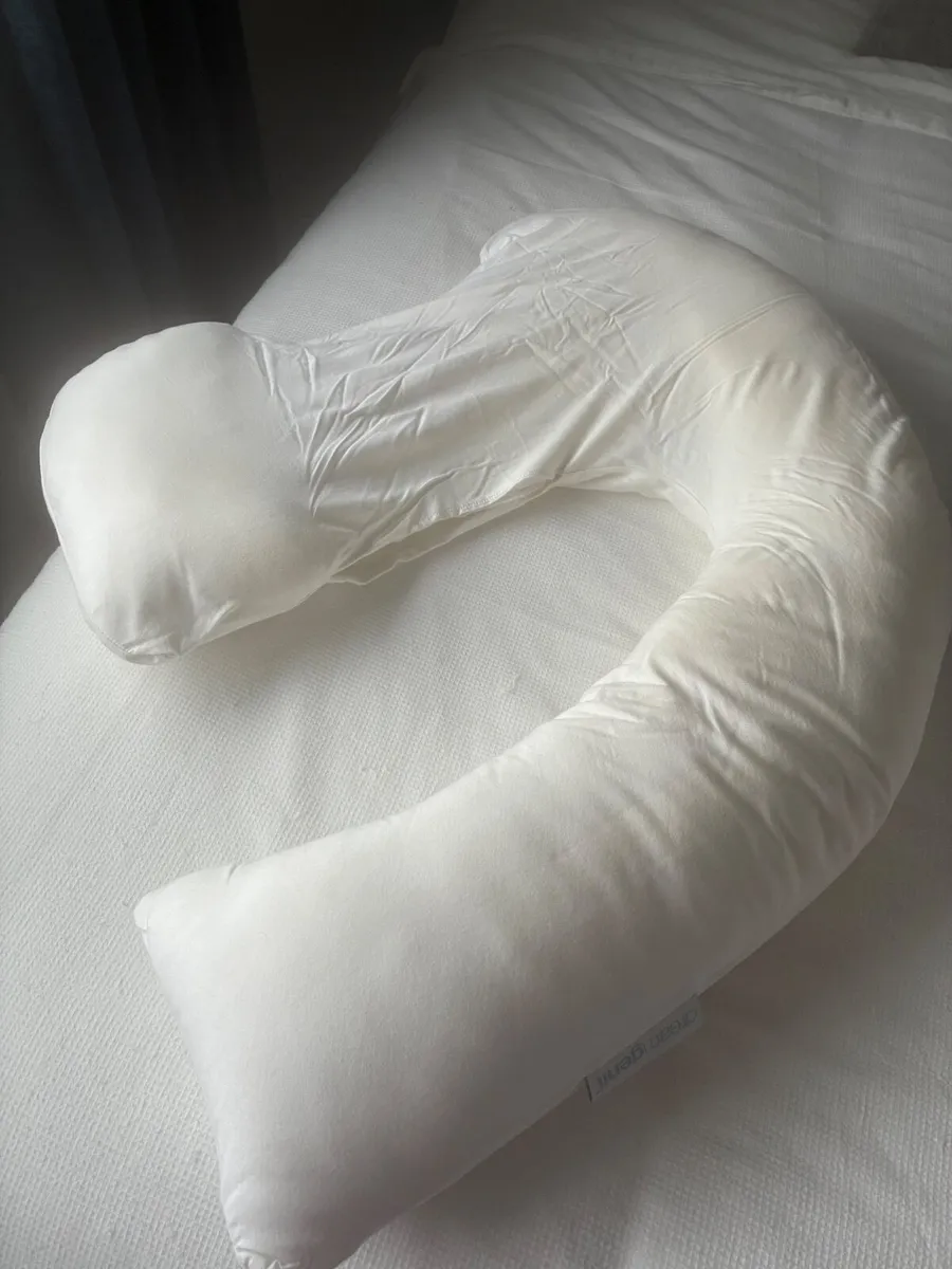 DreamGenii Pregnancy Pillow & Nursing Support - Image 2
