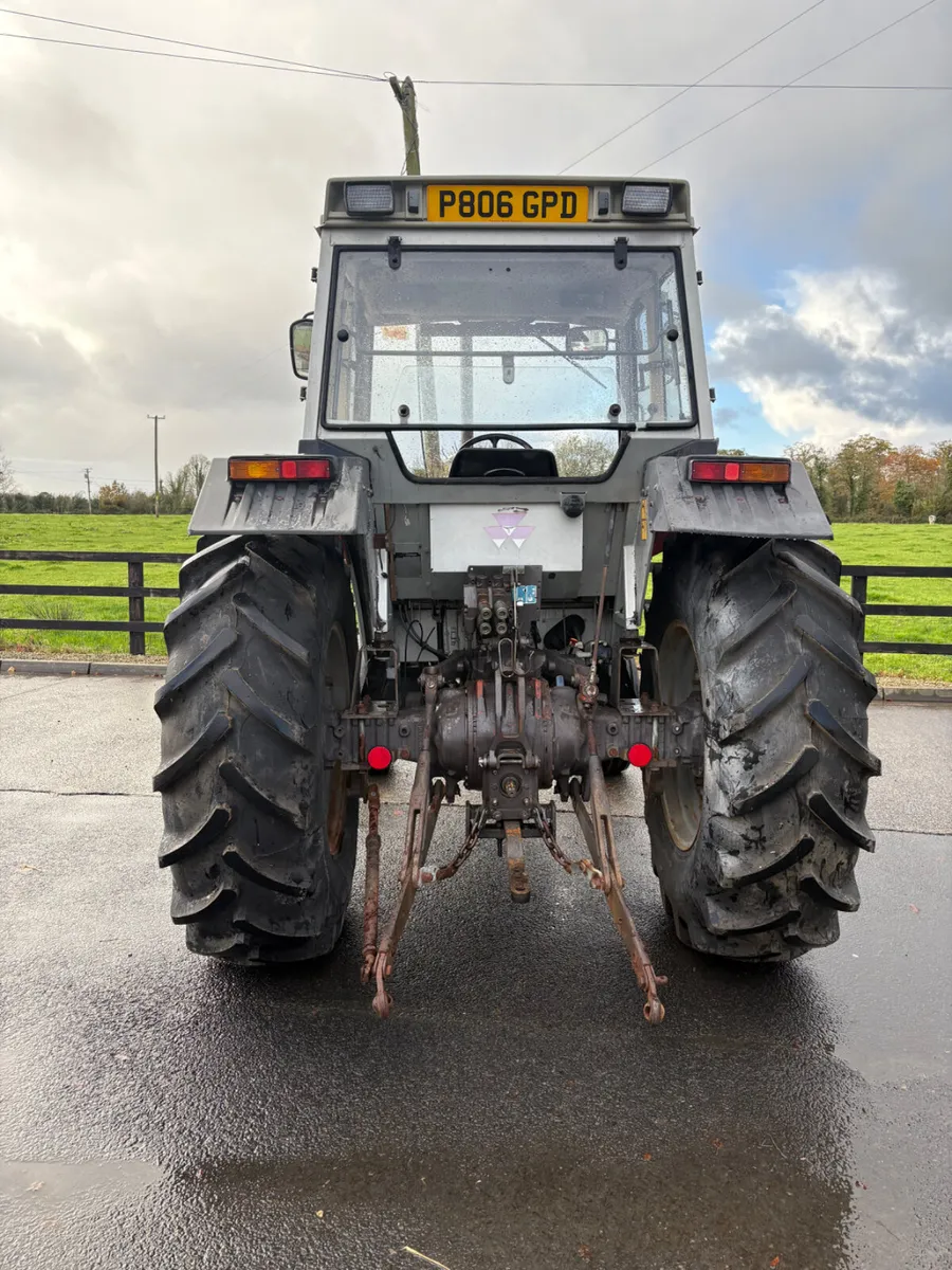 Massey Ferguson 390 T - Image 4