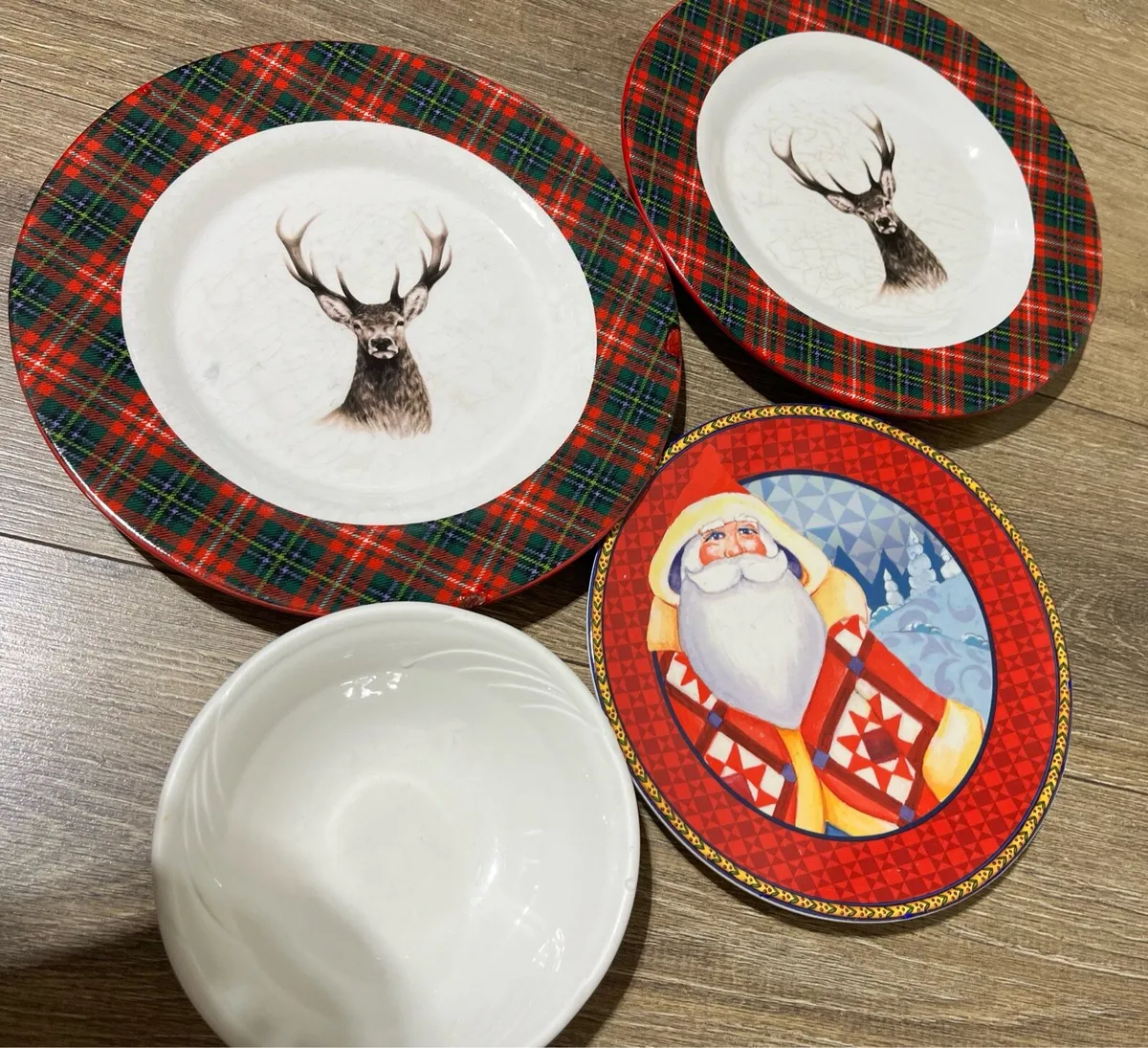 4 plates together €10 - Image 3