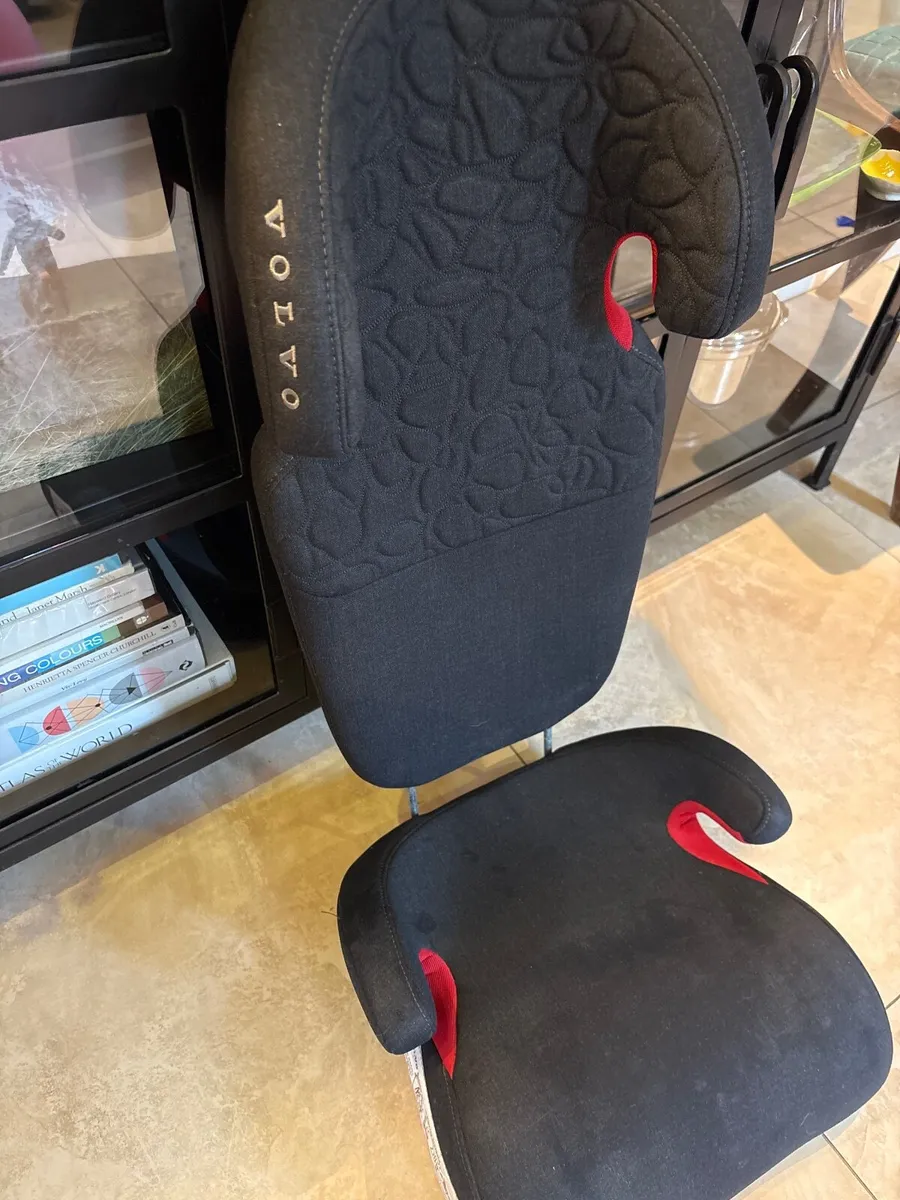 volvo car seat - Image 2