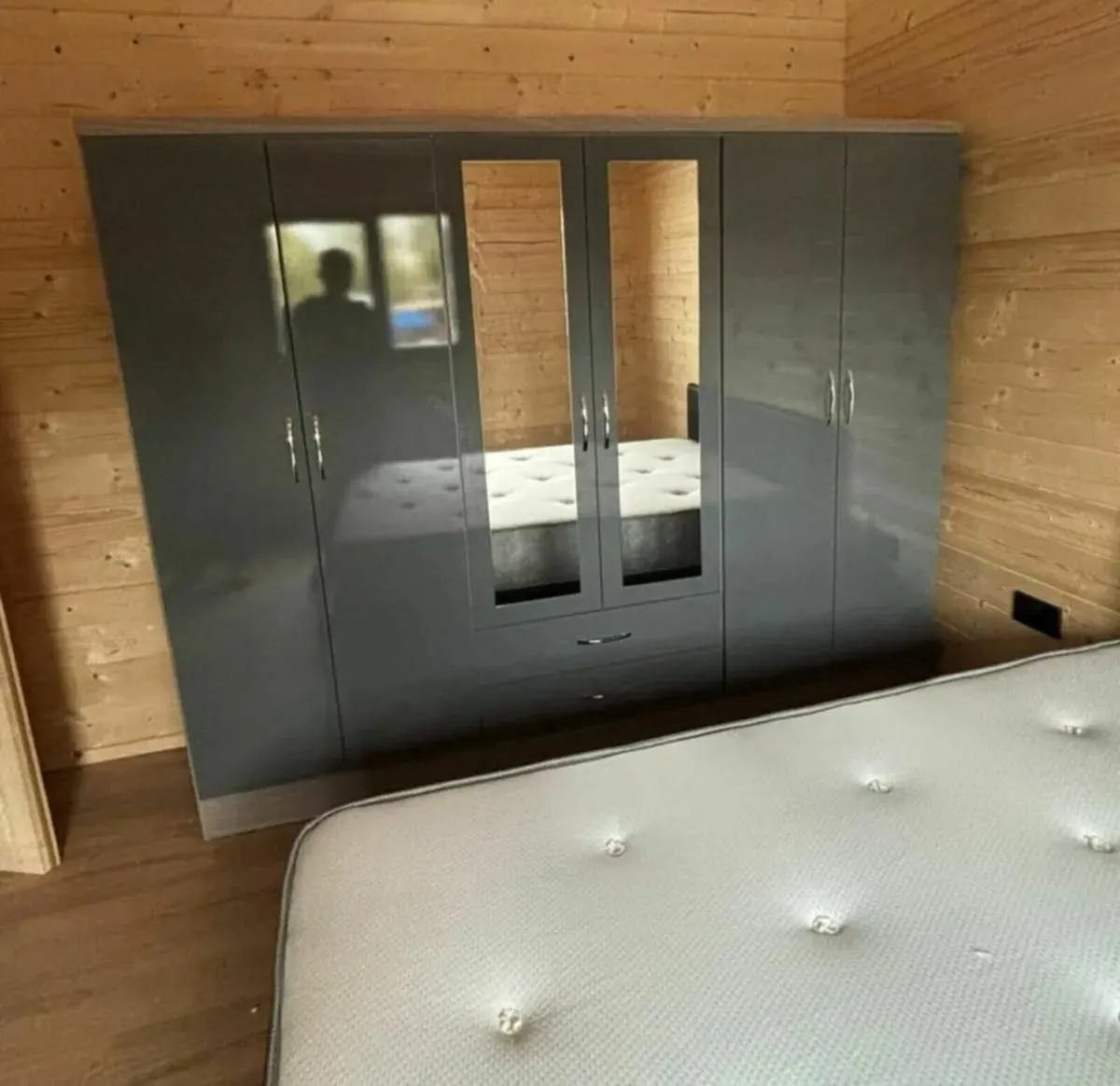 6 DOOR WARDROBES 🛠️ FULLY ASSEMBLED 🛠️ - Image 2