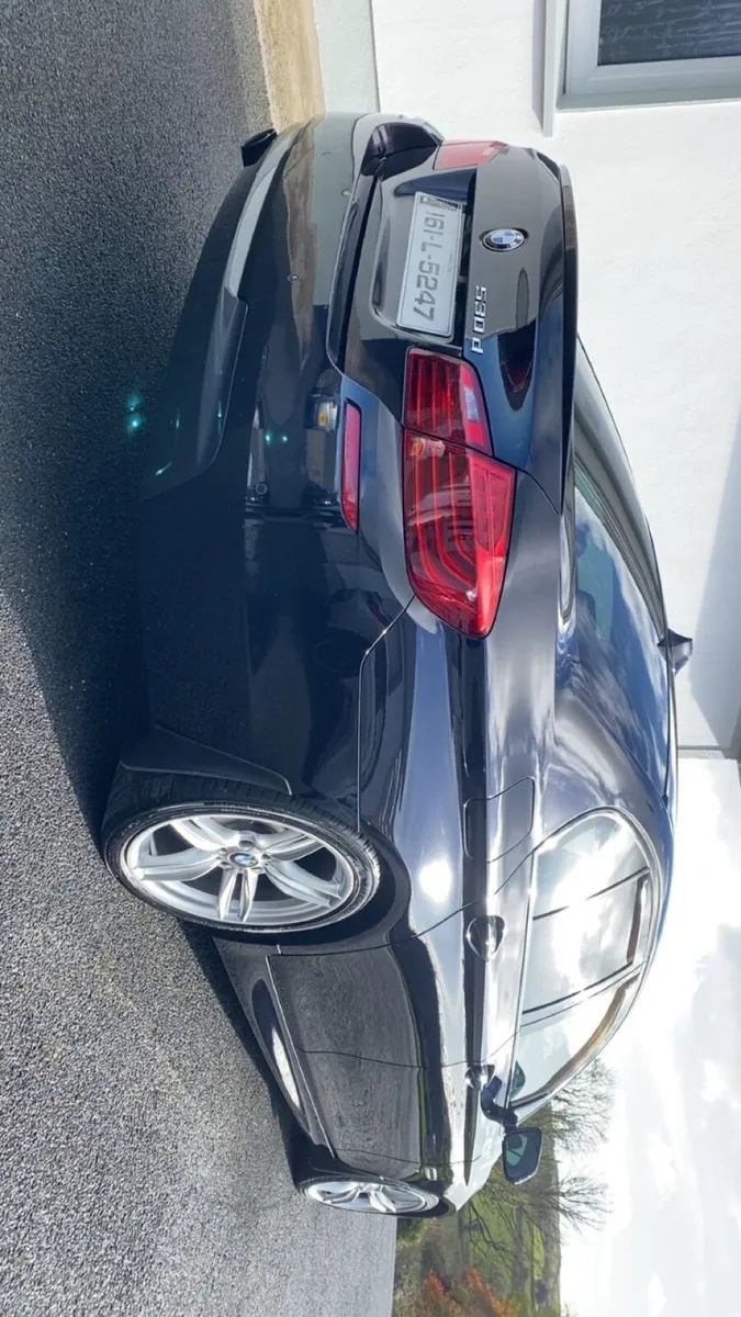 BMW 5-Series 2016 - Image 4