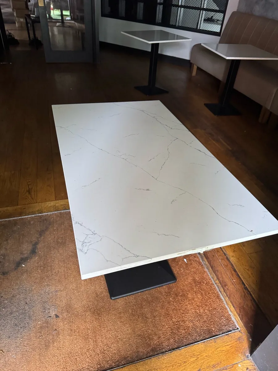 Restaurant tables and chairs - Image 3