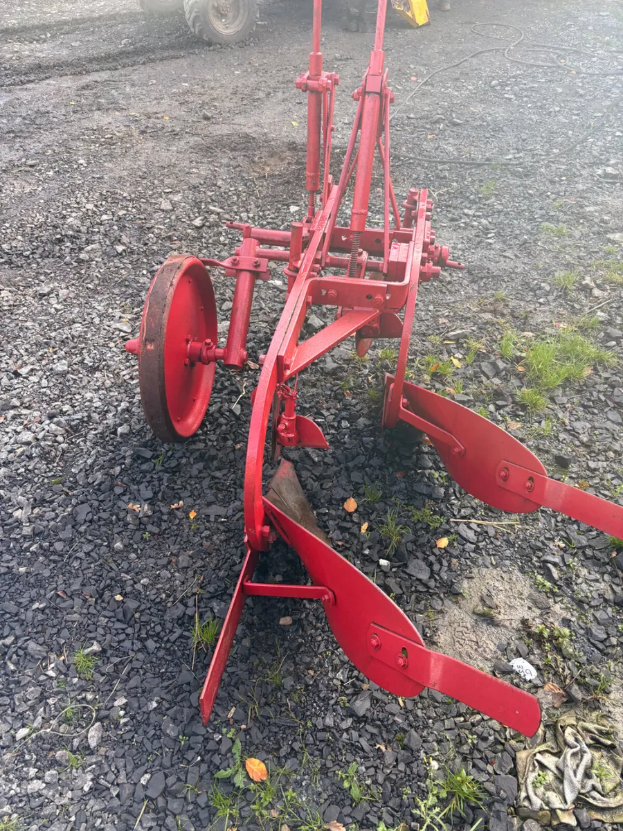 David Brown plough - Image 4