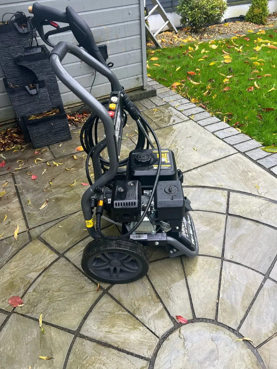 Petrol Pressure washer (Hyundai 2800PSI) - Image 3