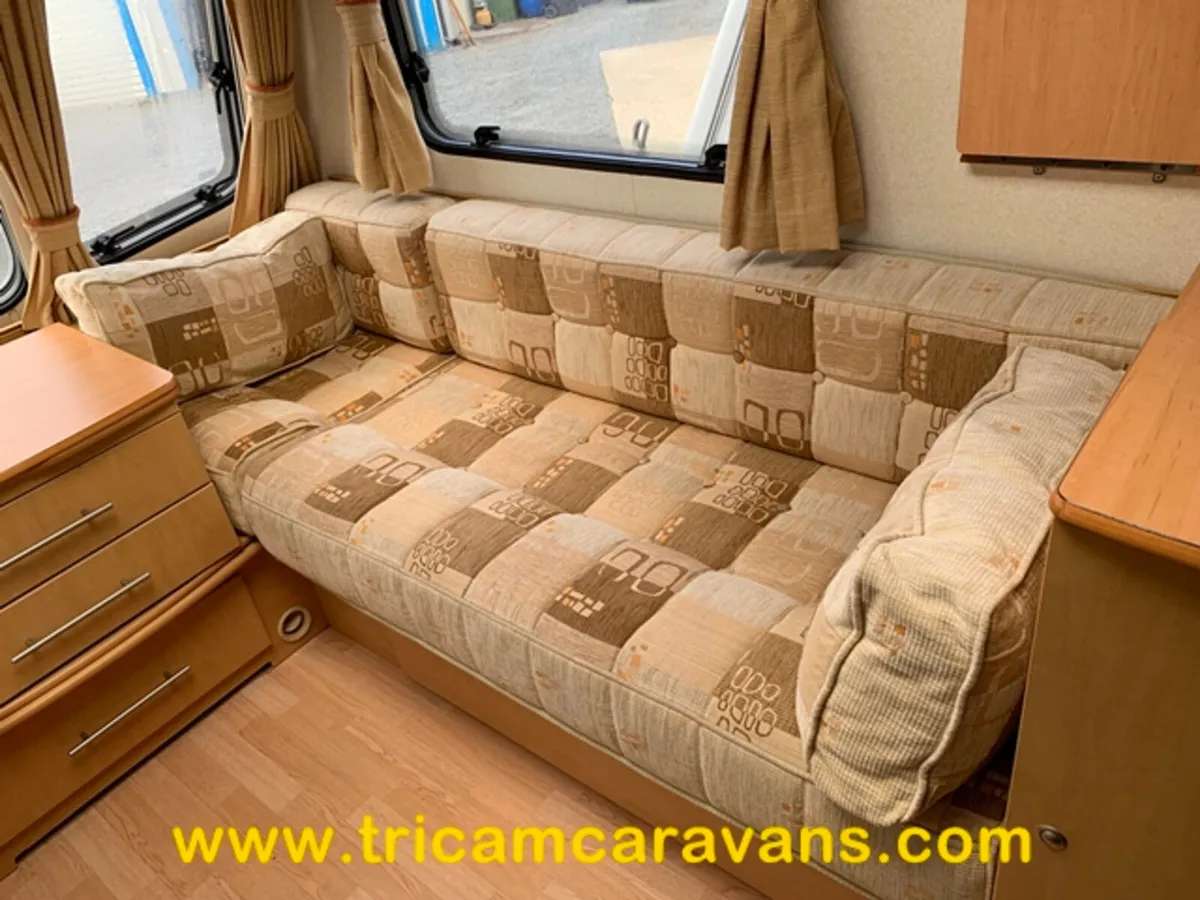 2007 Bailey Pageant Champagne 4 Berth - Image 4