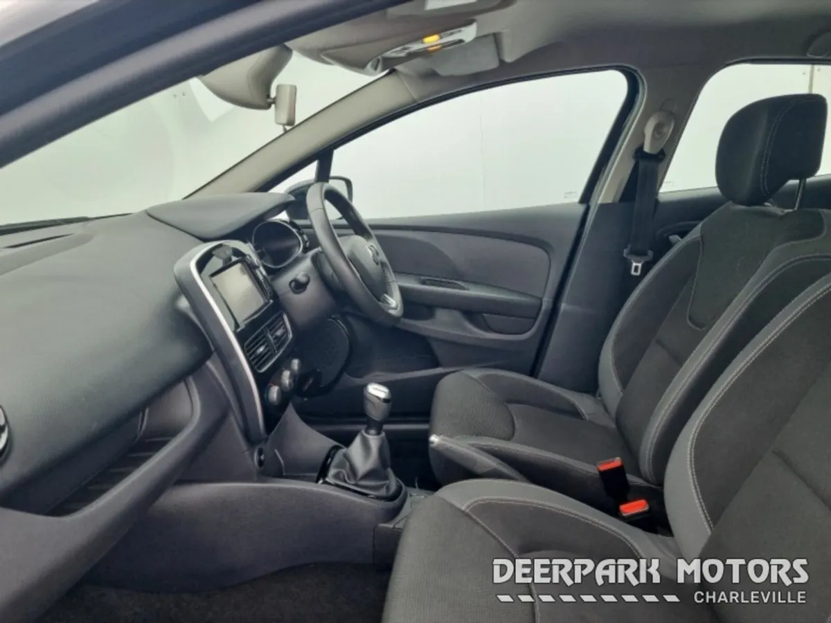 Renault Clio 1.2 16V DYNAMIQUE NAV - Image 4