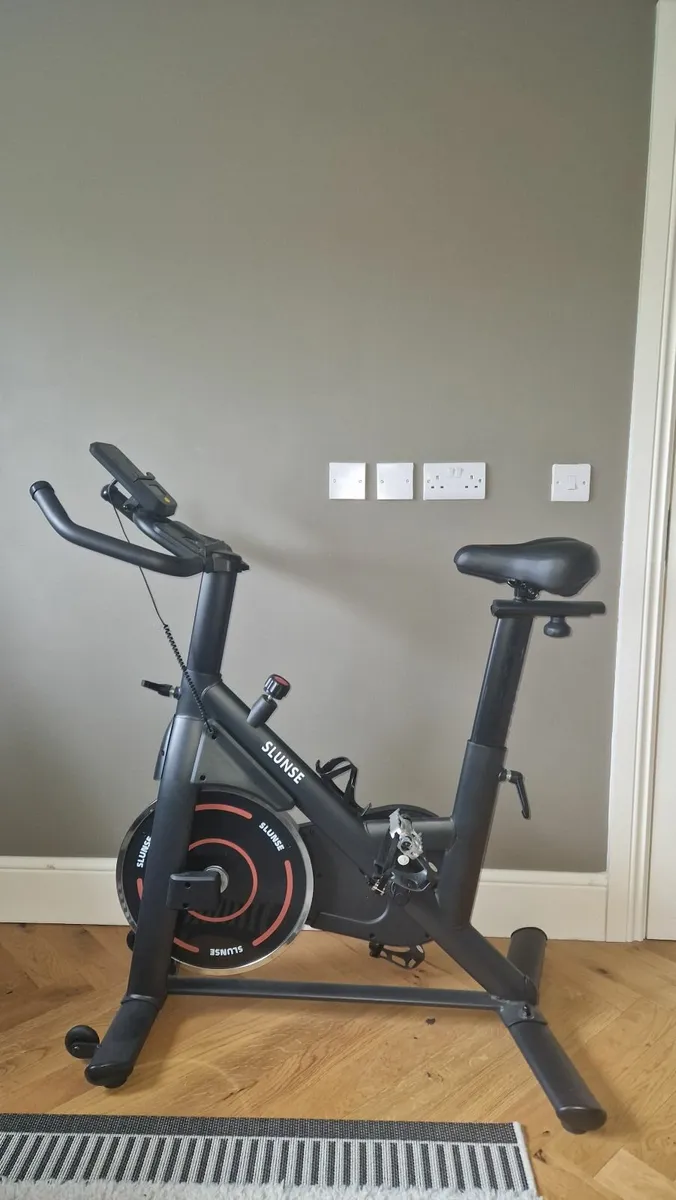 Spin Bike – Excellent Condition (€350 New) - Image 1