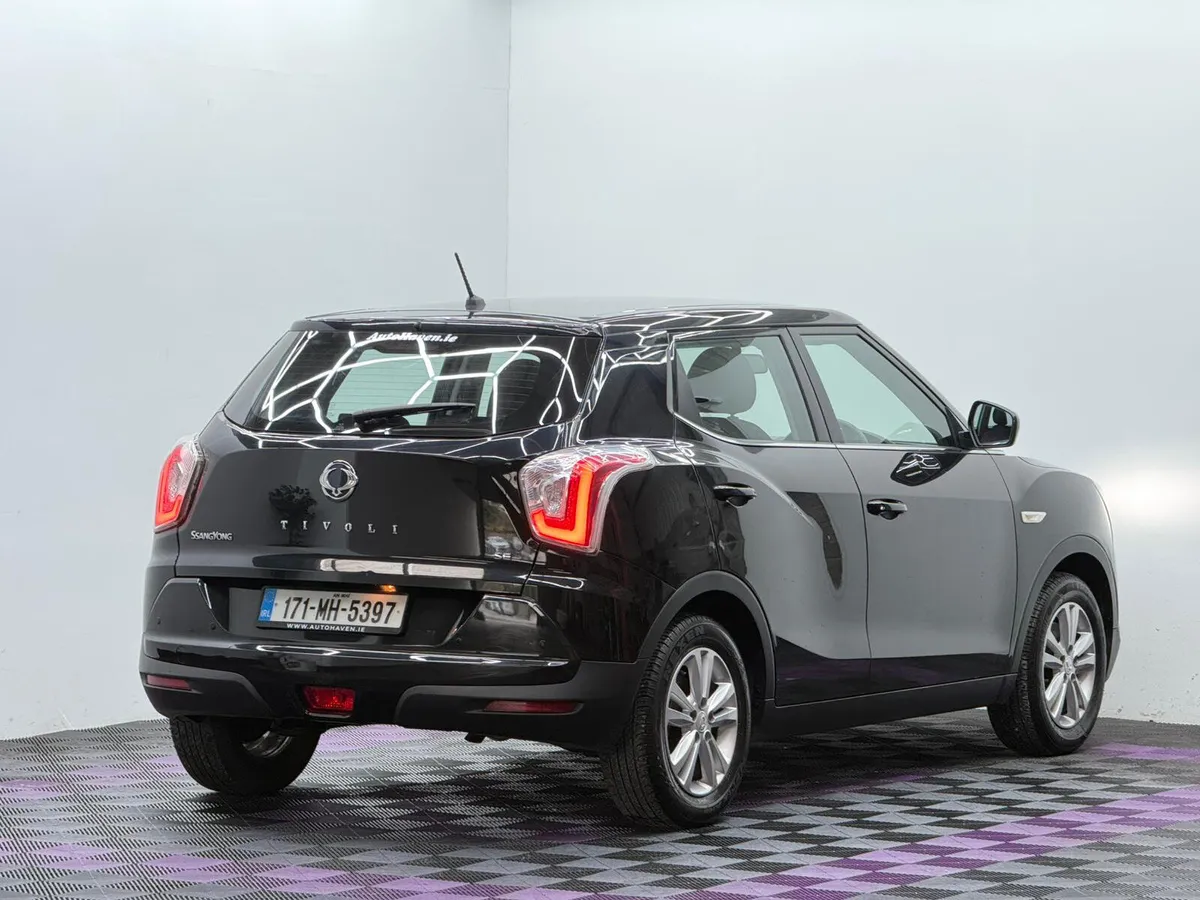 2017 SsangYong Tivoli 1.6P, NCT 10/26 - Image 4