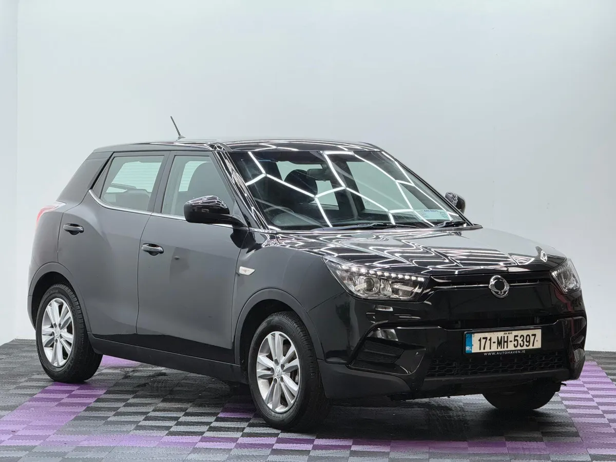 2017 SsangYong Tivoli 1.6P, NCT 10/26 - Image 1