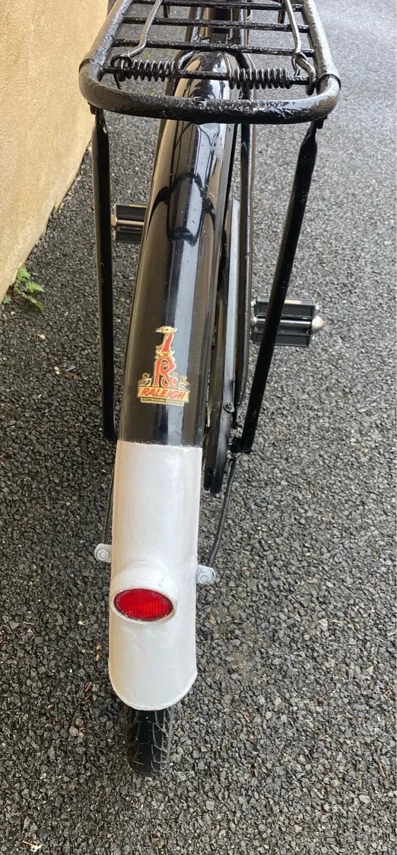 Raleigh Bike (High Nelly) - Image 4