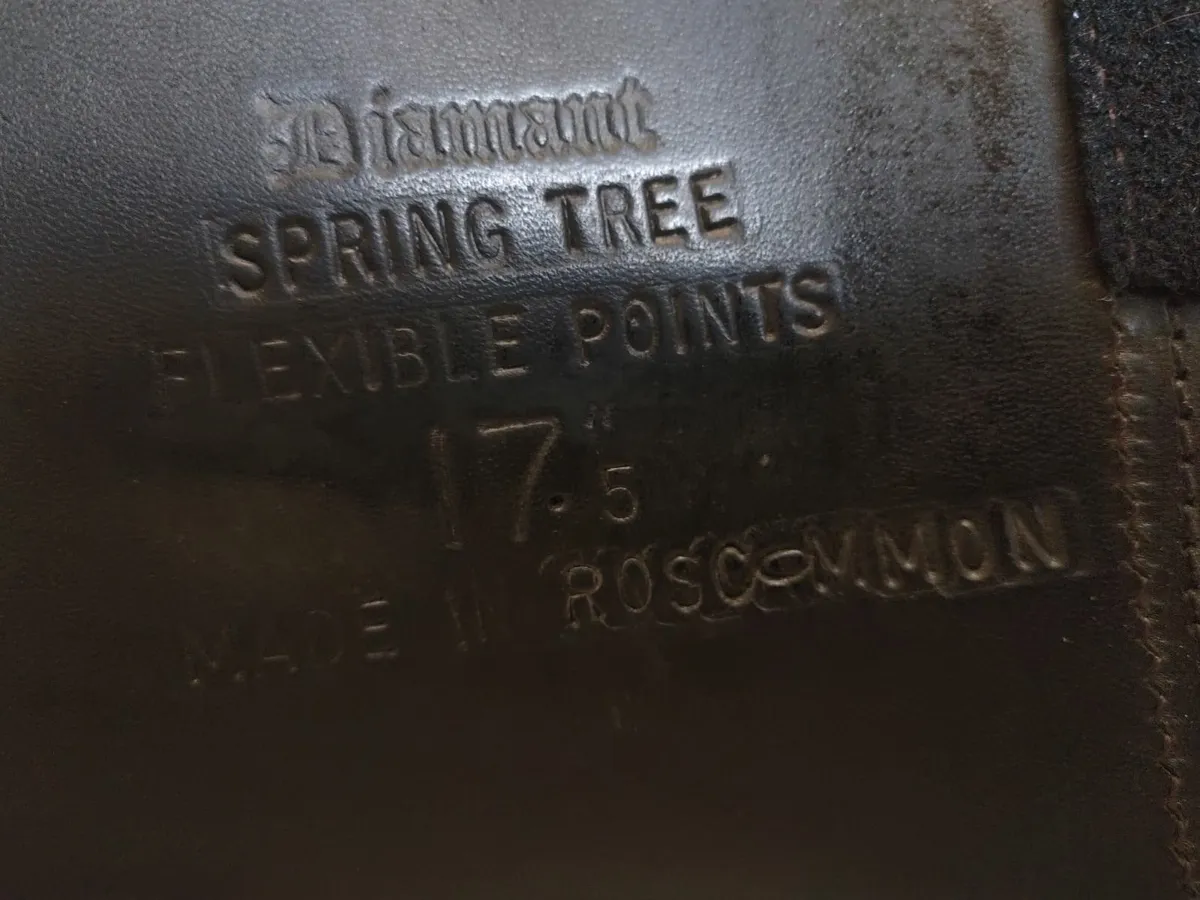 Saoirse Dressage Saddle 17" - Black - Image 2