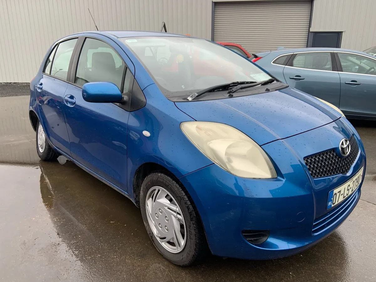 Toyota Yaris - Image 4