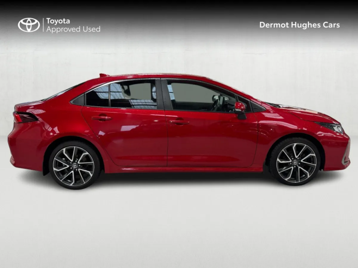 Toyota Corolla SOL SALOON HYBRID 4DR AUTO - Image 3
