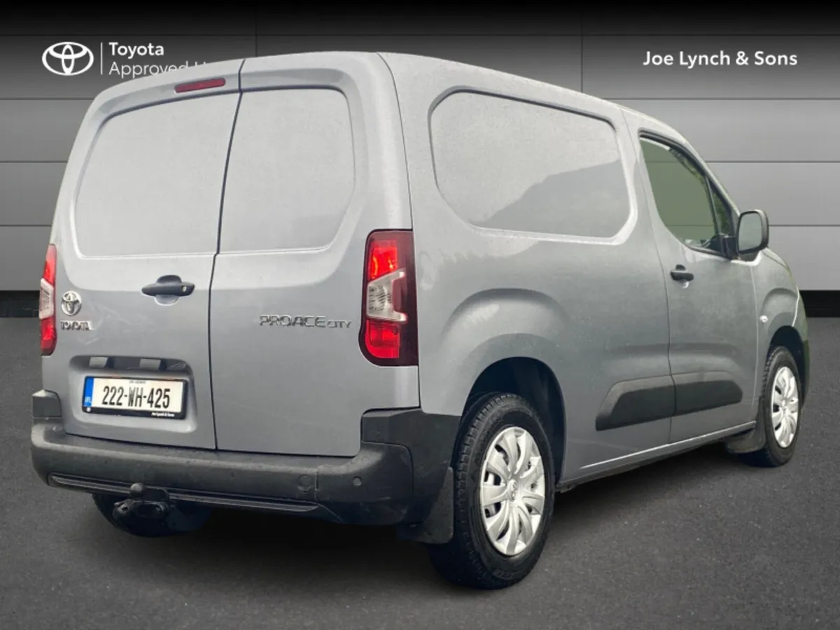 Toyota Proace City PR CITY 1.5D GX SWB 650KG - Image 2