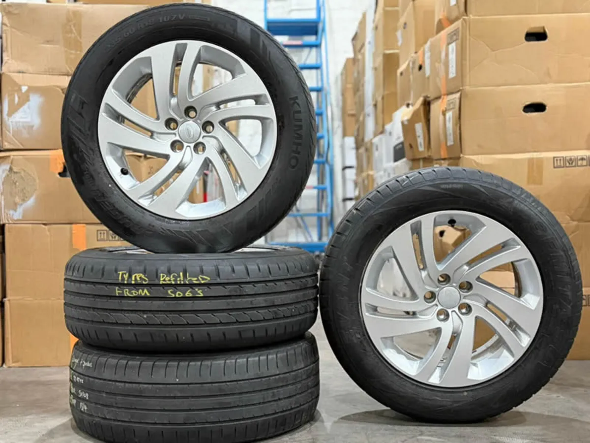 18" Genuine Range Rover Evoque Alloys & Tyres - Image 1