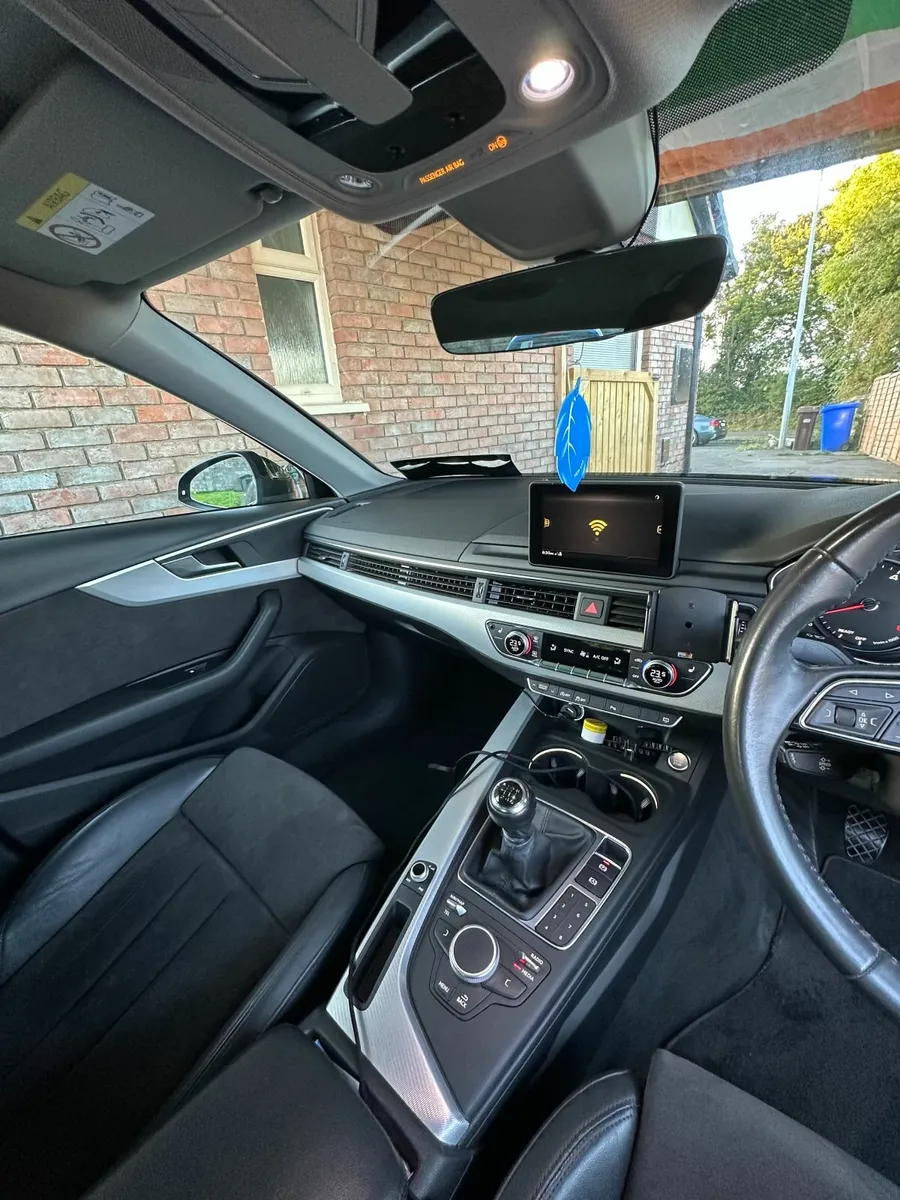Audi A4 2017 - Image 4