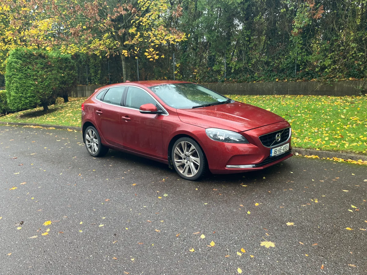 2016 VOLVO V40 2.0 DIESEL 087-2535286 - Image 1