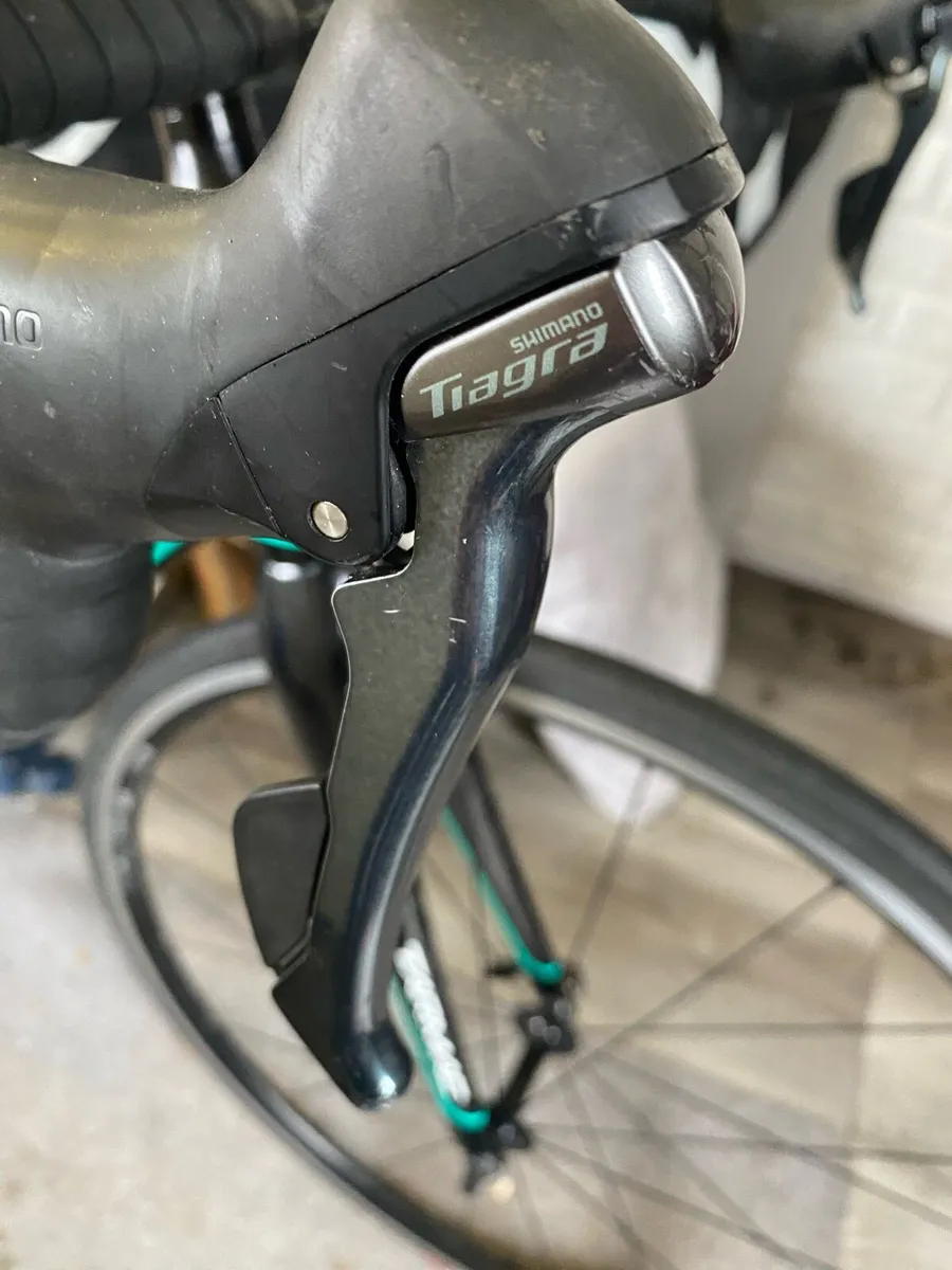 Shimano Tiagra Groupset - Image 1