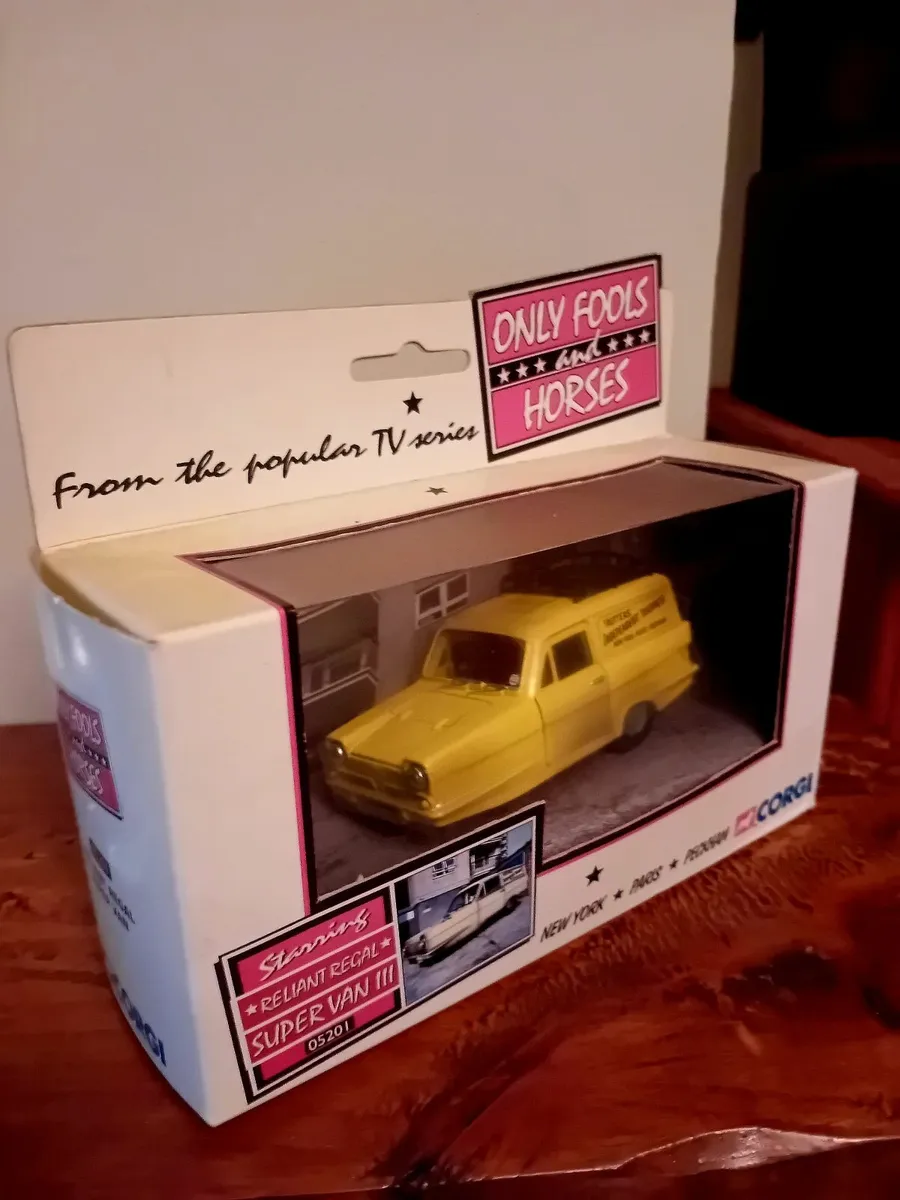 Antiques and collectibles - Image 3