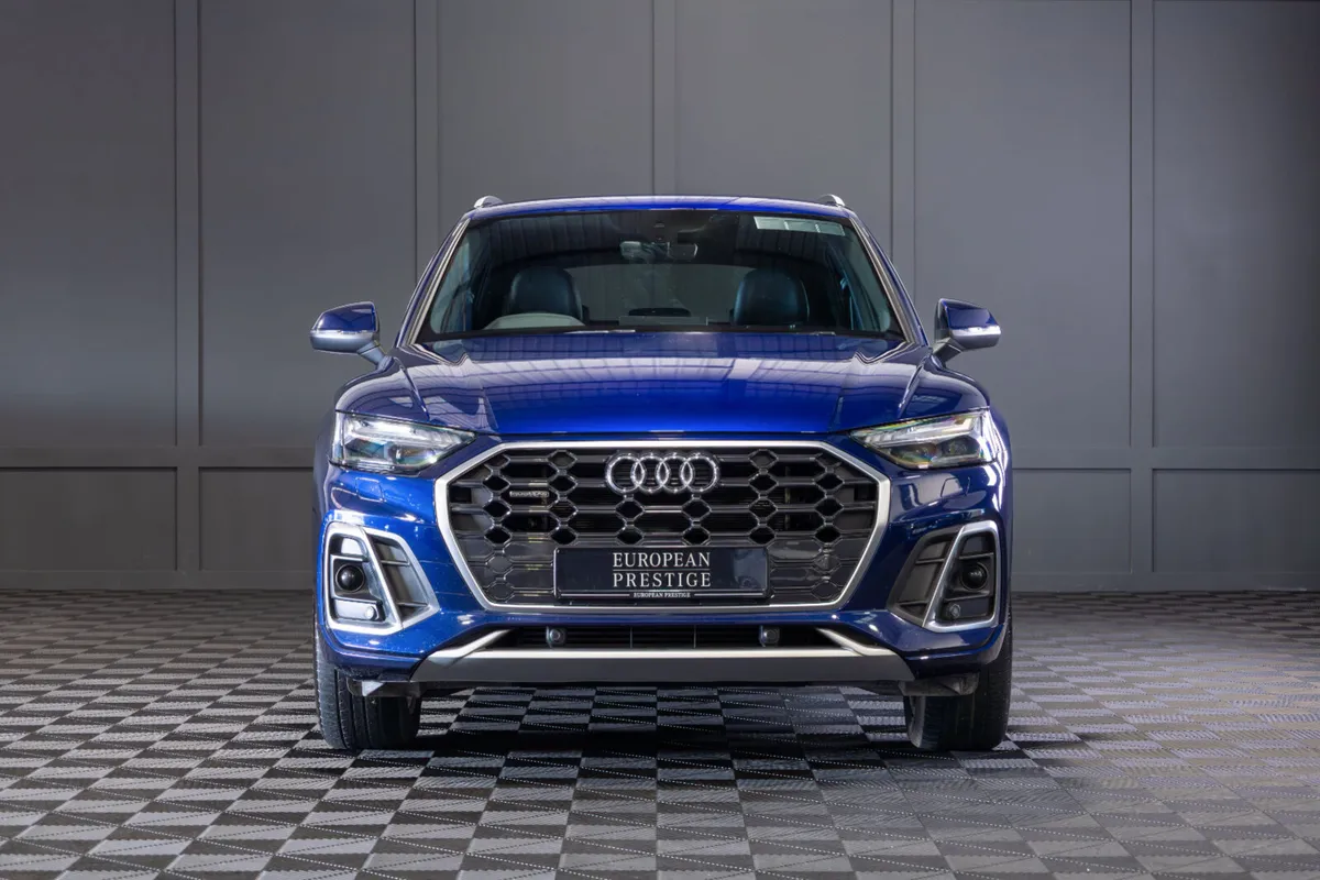 212 Audi Q5 50 TFSI-E S-Line Quattro - Image 2