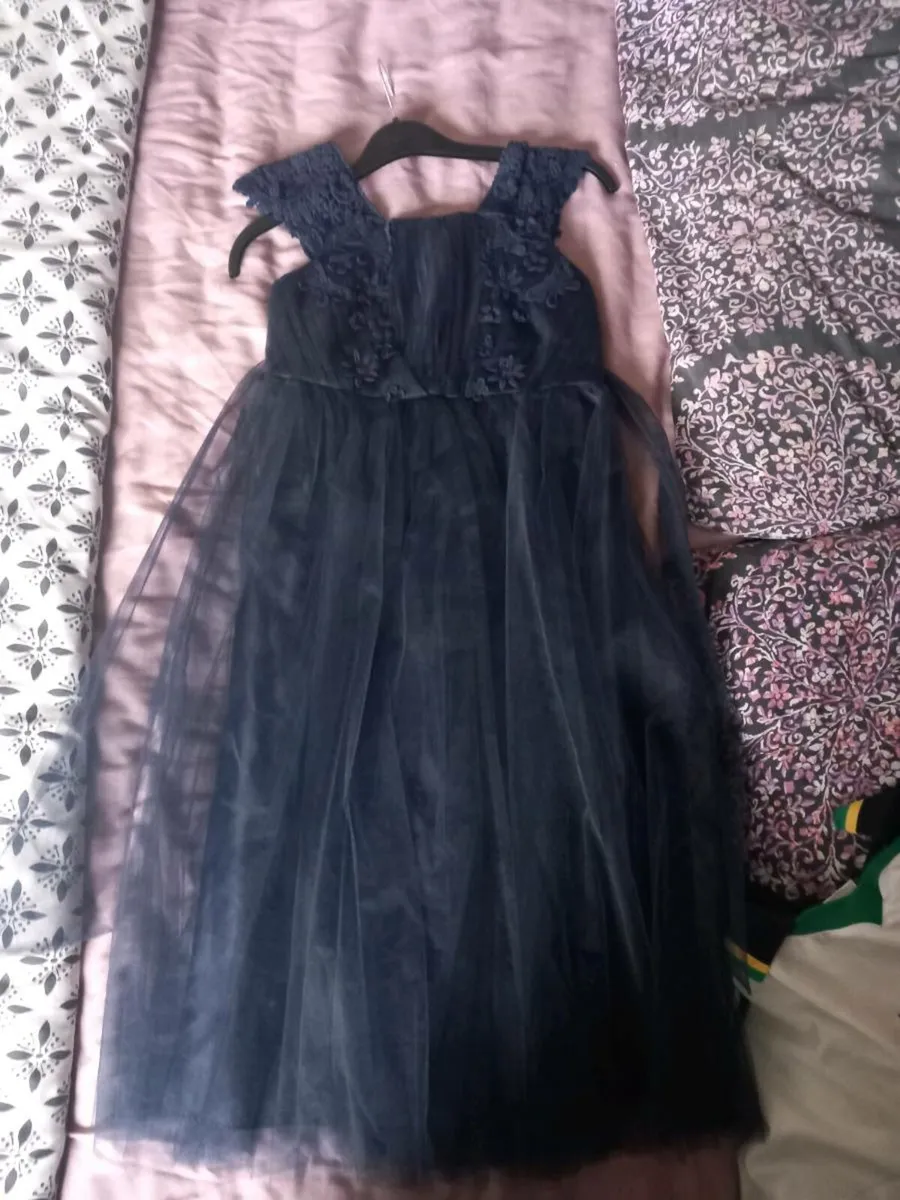 Girls navy dress - Image 3