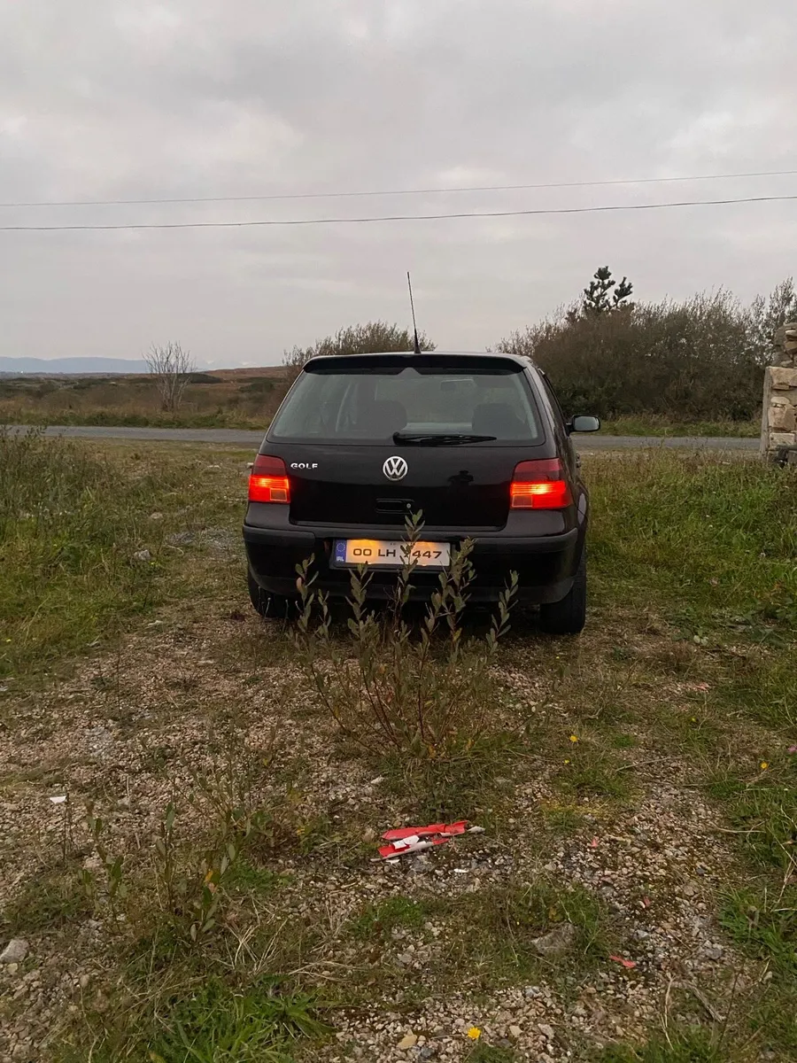 VW Golf 2000 Valid NCT - Image 3